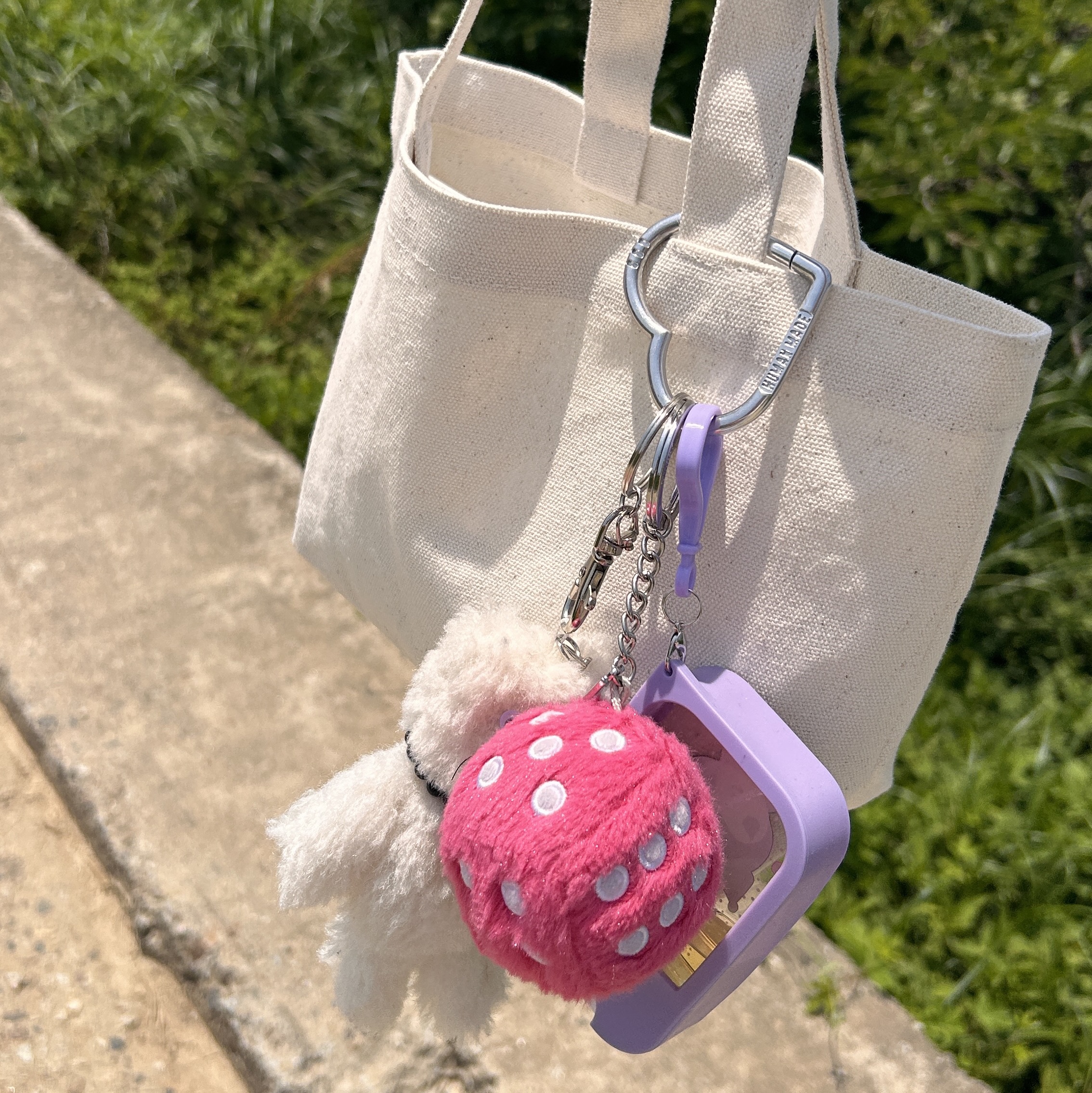 Nike Air Force 1 '07 Low White, Monamhee Creami Keyring Cream - KREAM Exclusive 착용 스타일 - 5