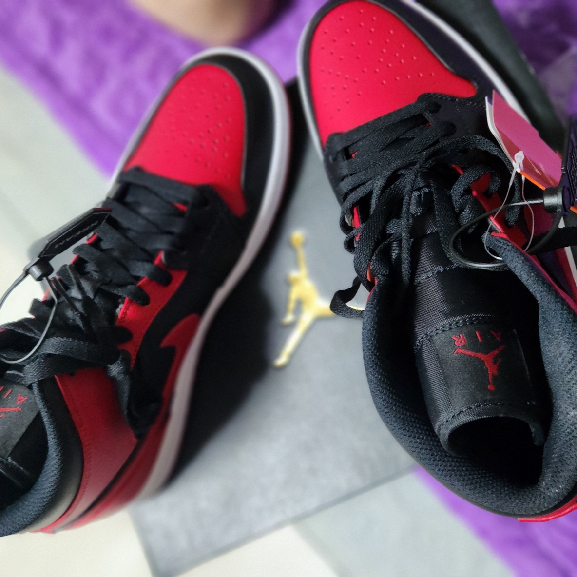 Jordan 1 Mid Bred Banned 2020 착용 스타일 - 2