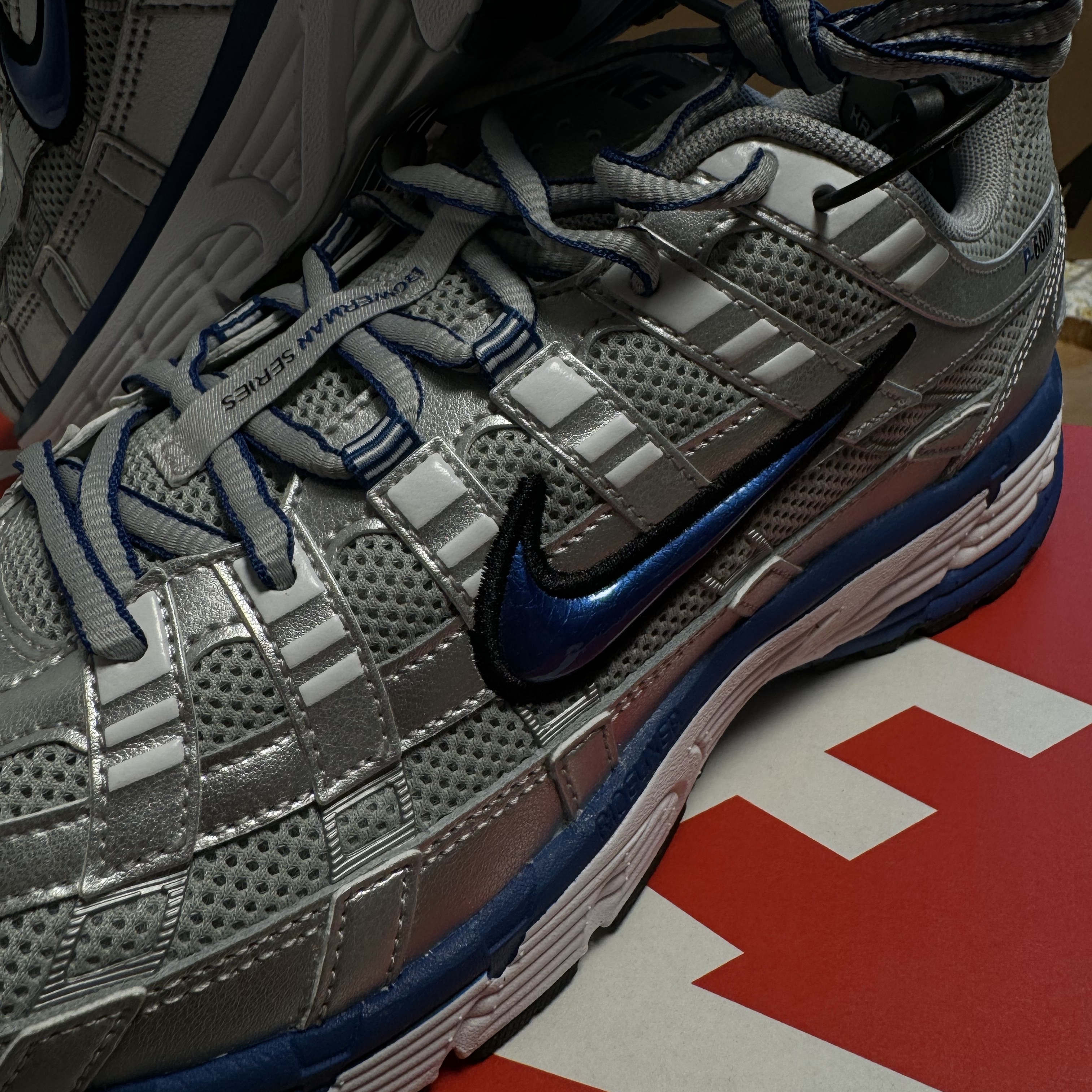 (W) Nike P-6000 Laser Blue 착용 스타일 - 2