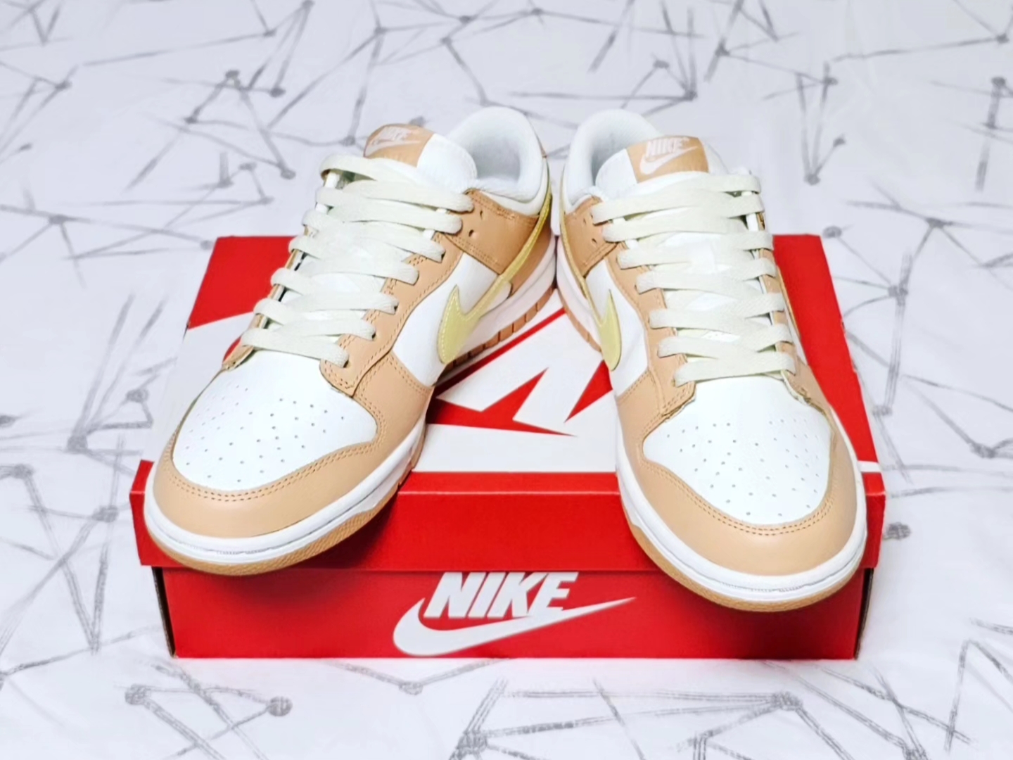 (W) Nike Dunk Low Harvest Moon 착용 스타일 - 3