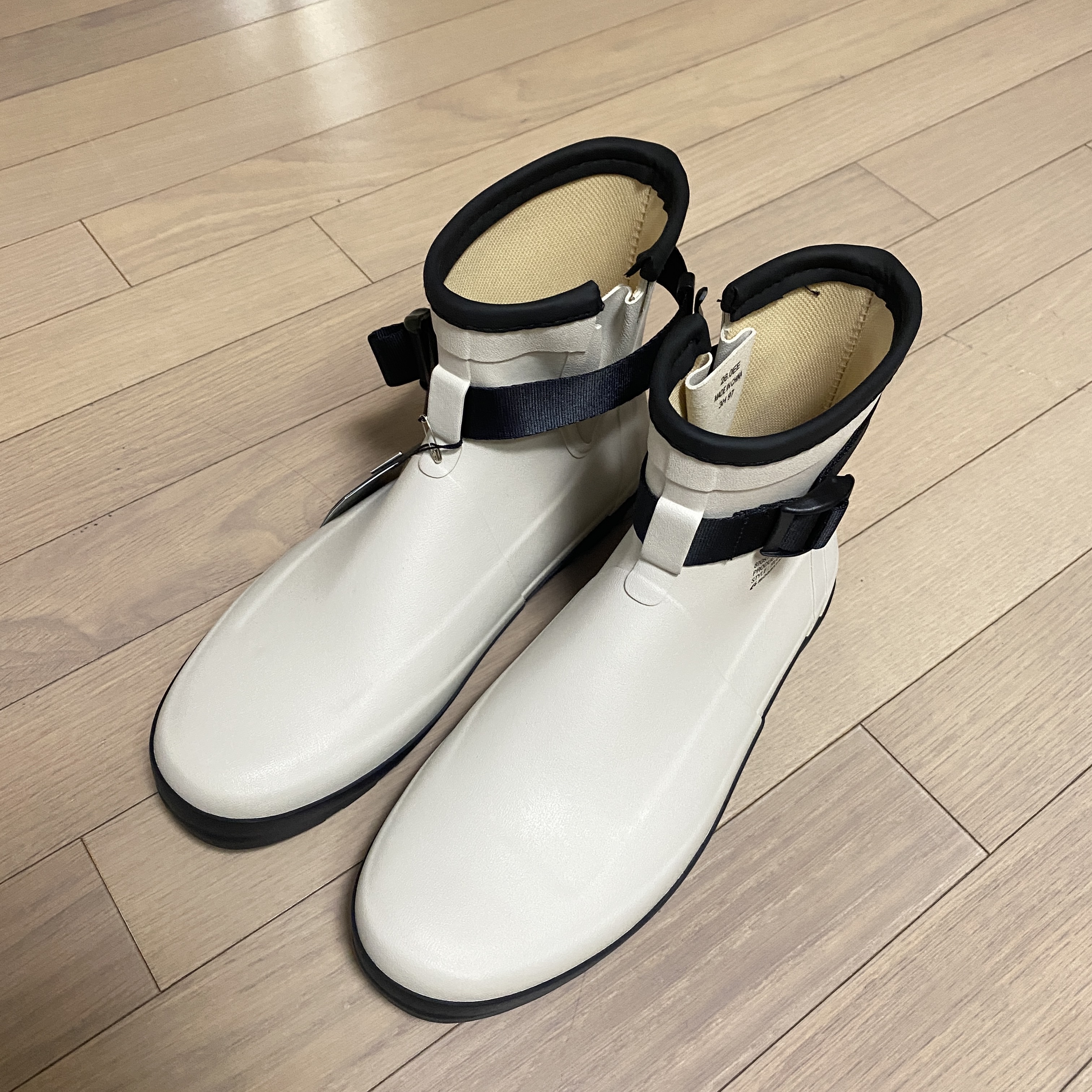 Moonstar 810s ET027 Marke Modi White 착용 스타일