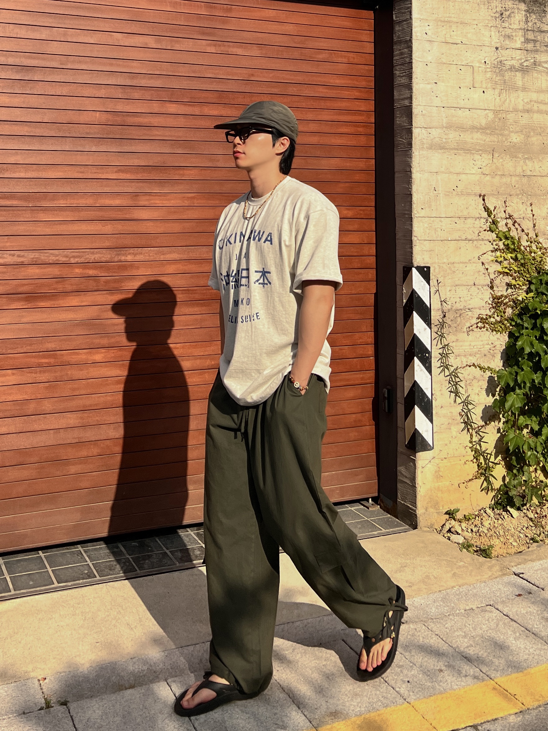 Oofos OOriginal Black, Oofos x Andersson Bell OOriginal Sandal 착용 스타일 - 2