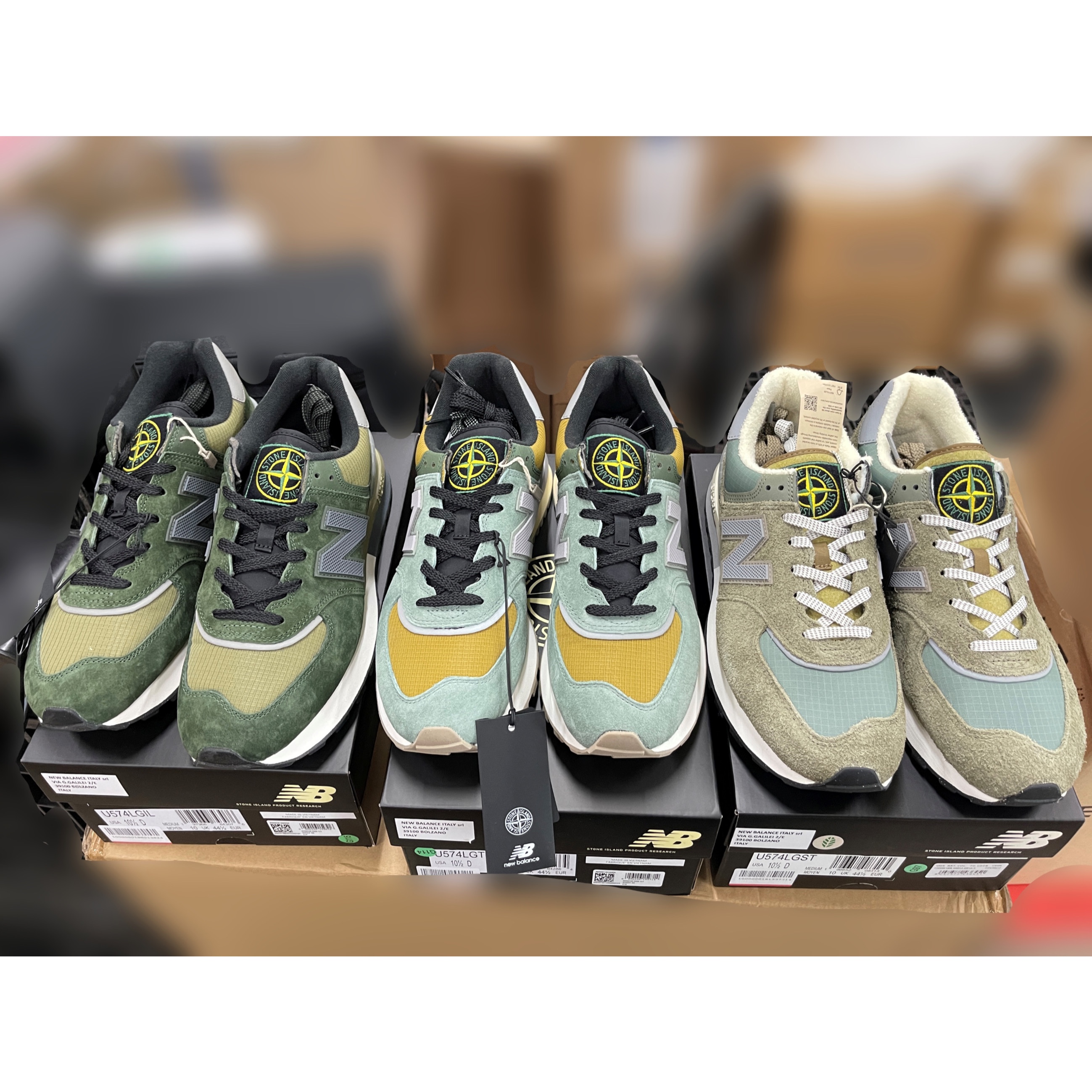 New Balance x Stone Island 574 Legacy Dark Green, New Balance x Stone Island 574 Legacy Light Green 착용 스타일 - 2