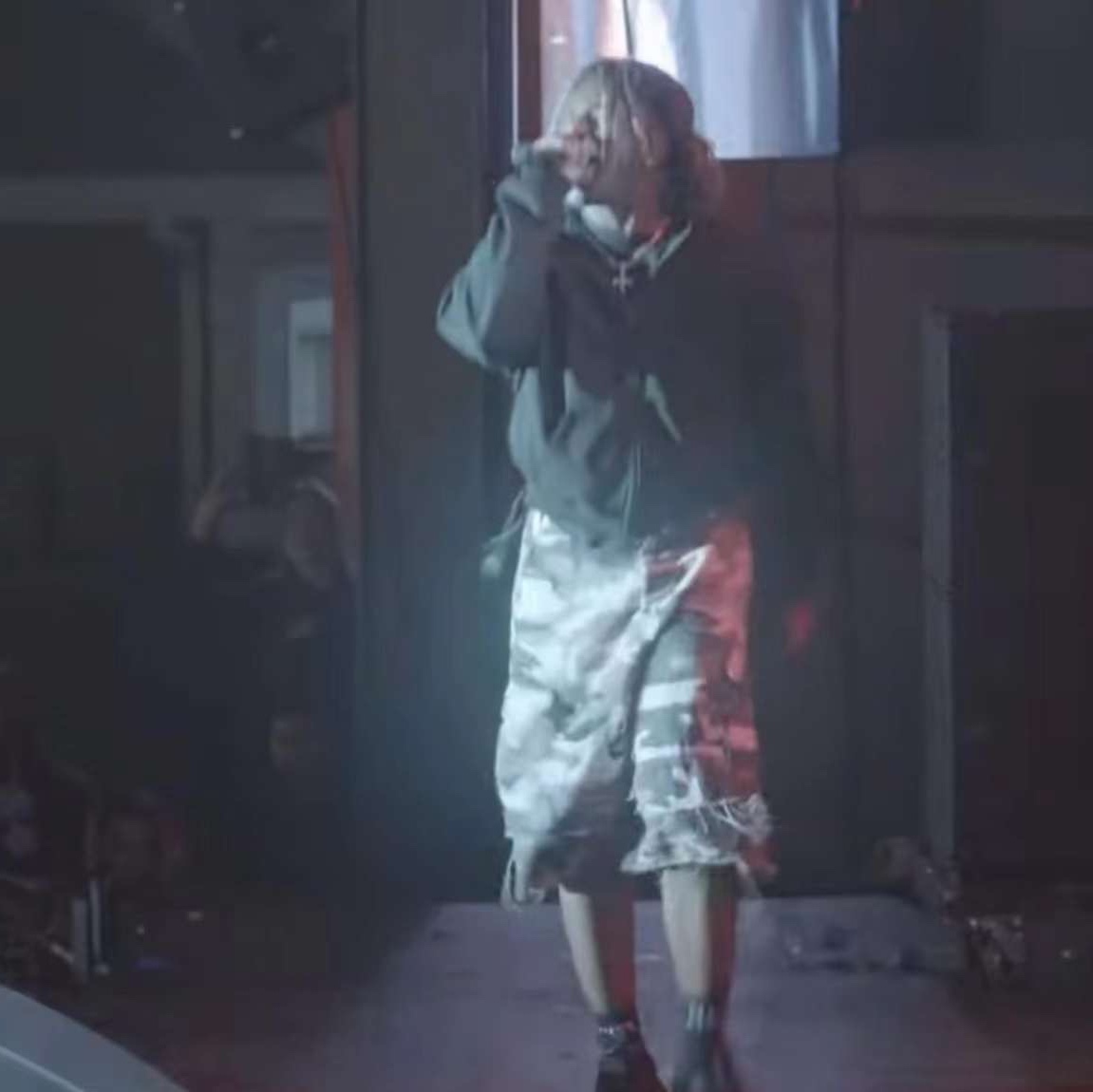 Project G/R x MFM333. Layered Skirt Camo Cargo Shorts Multi Camo 착용 스타일