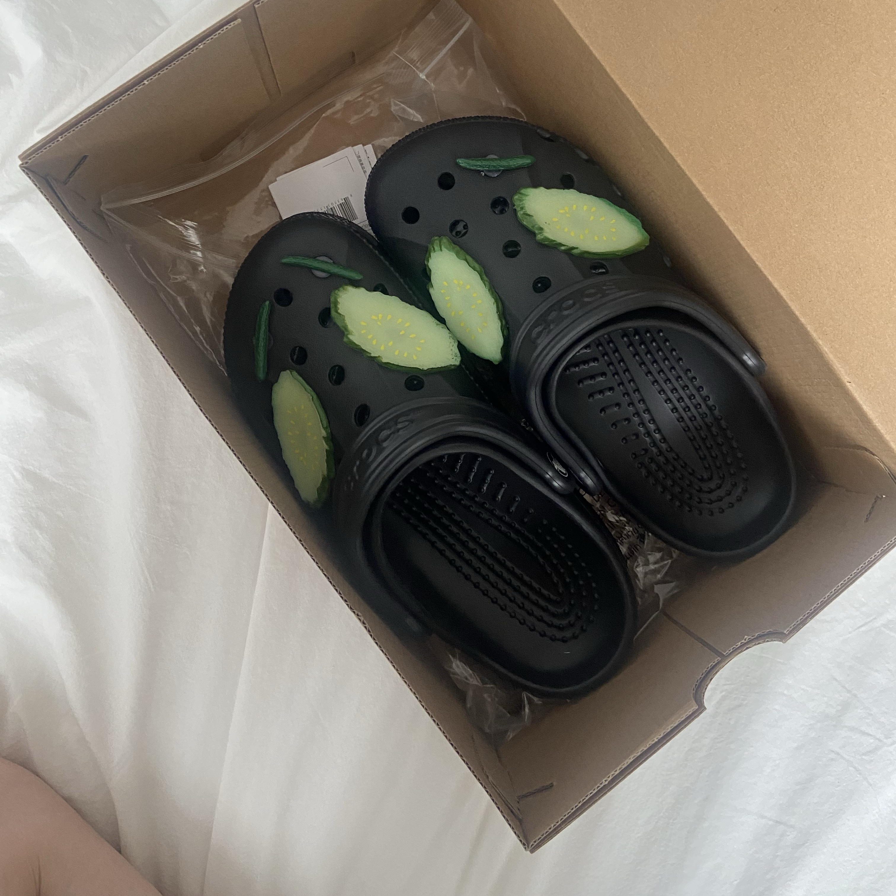 (W) Crocs Classic Platform Clog Black 착용 스타일 - 4