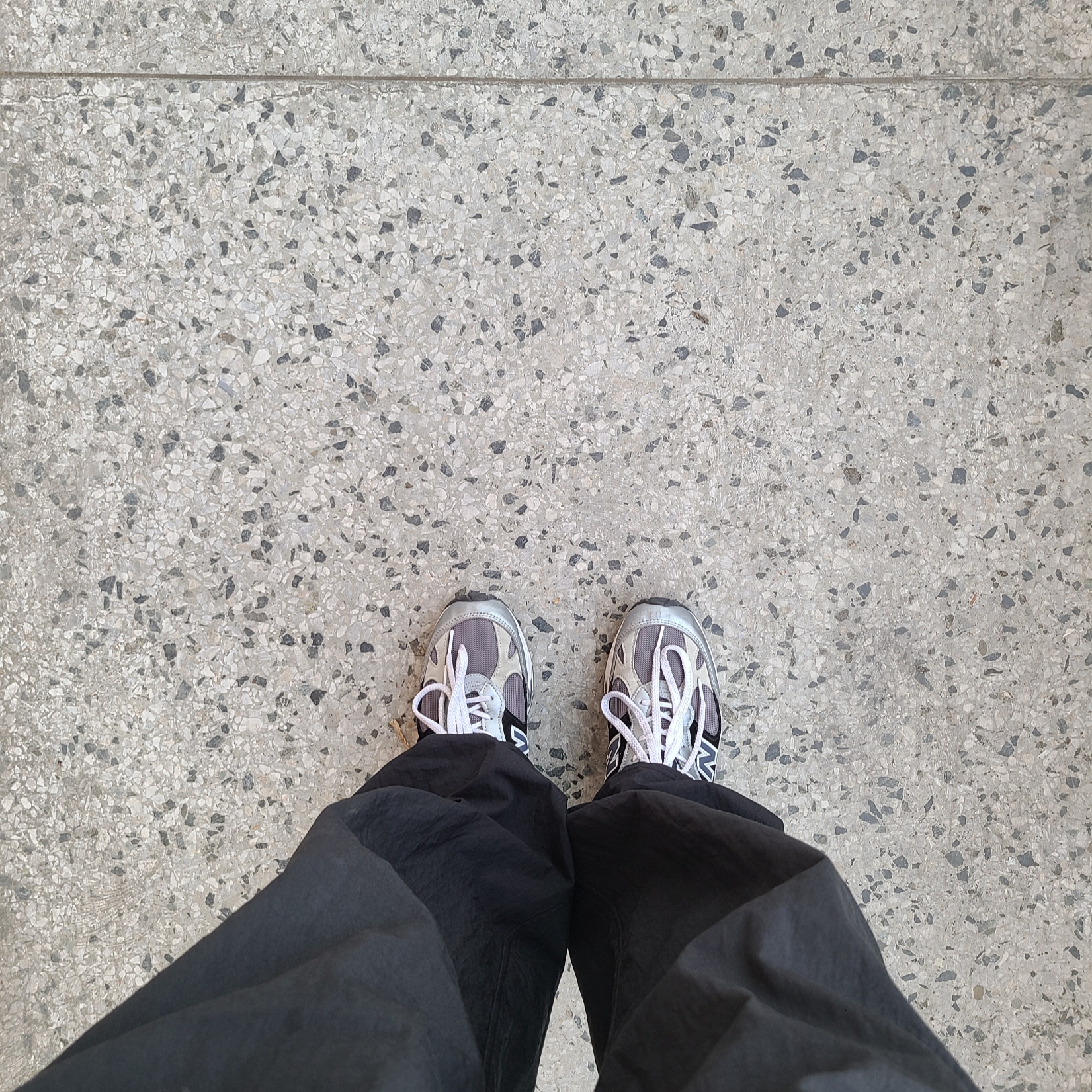 New Balance 991 Made in UK Silver 착용 스타일