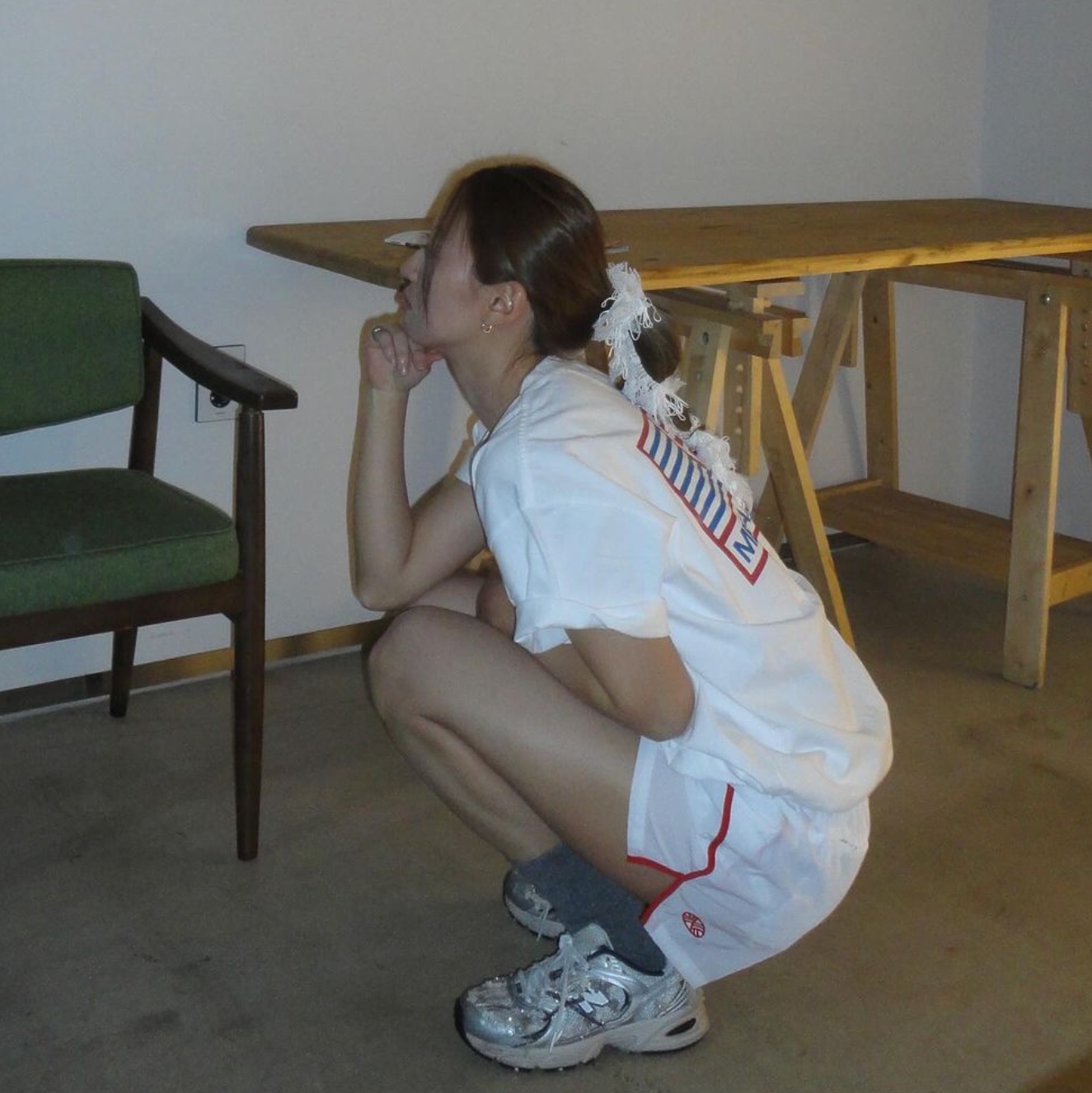 Menasoo Small Hearttrack Overfit Tee Black Edition, Menasoo Small Hearttrack Overfit Tee SkyBlue 착용 스타일