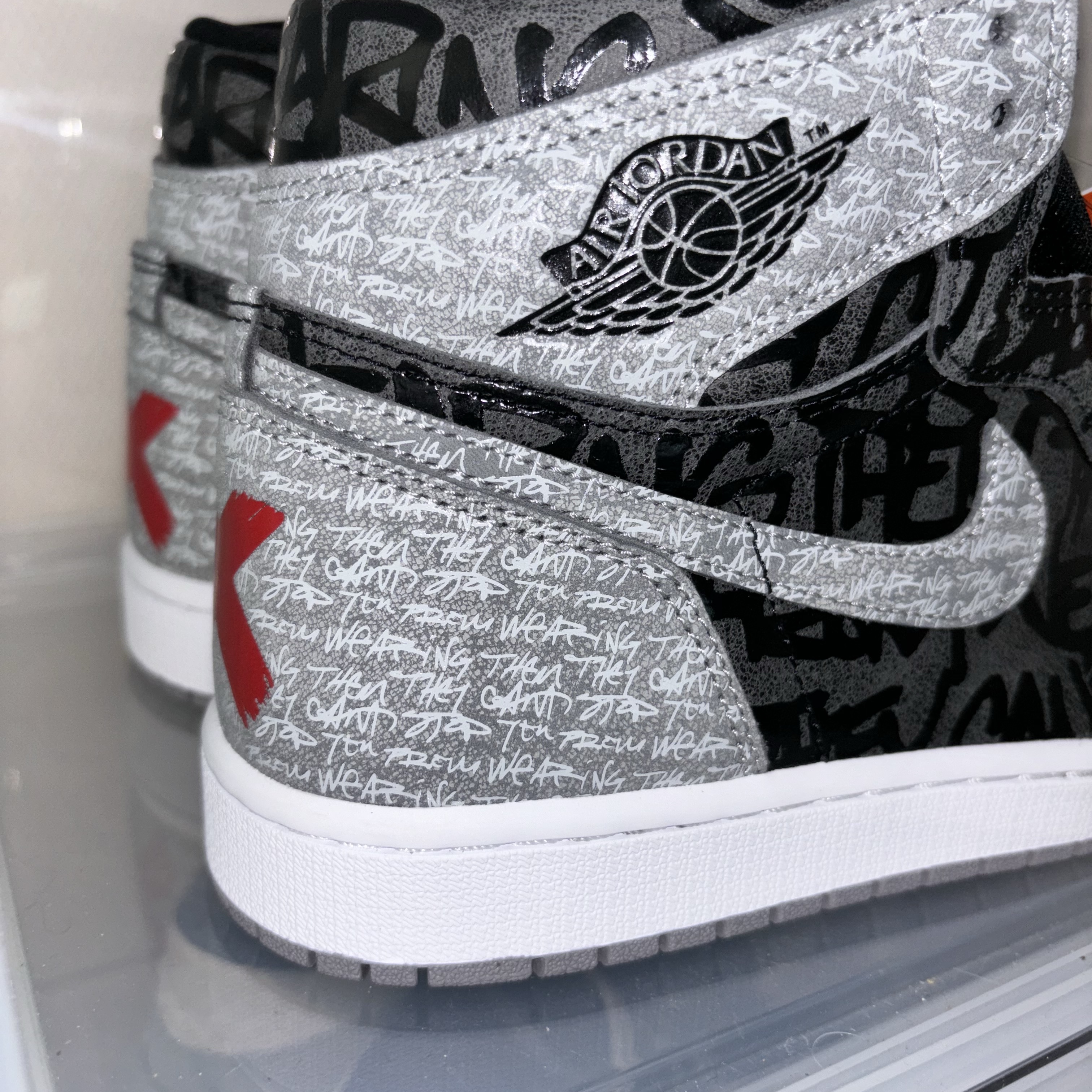 Jordan 1 Retro High OG Rebellionaire 착용 스타일