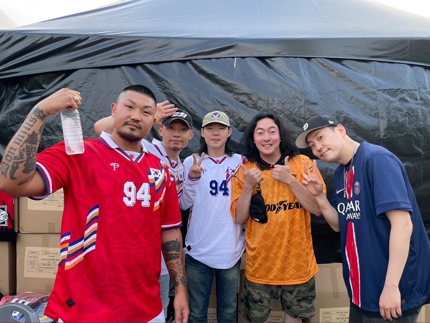 Over The Pitch x Red Devil 1994 Jersey Red, Over The Pitch x Red Devil 1994 Jersey White 착용 스타일