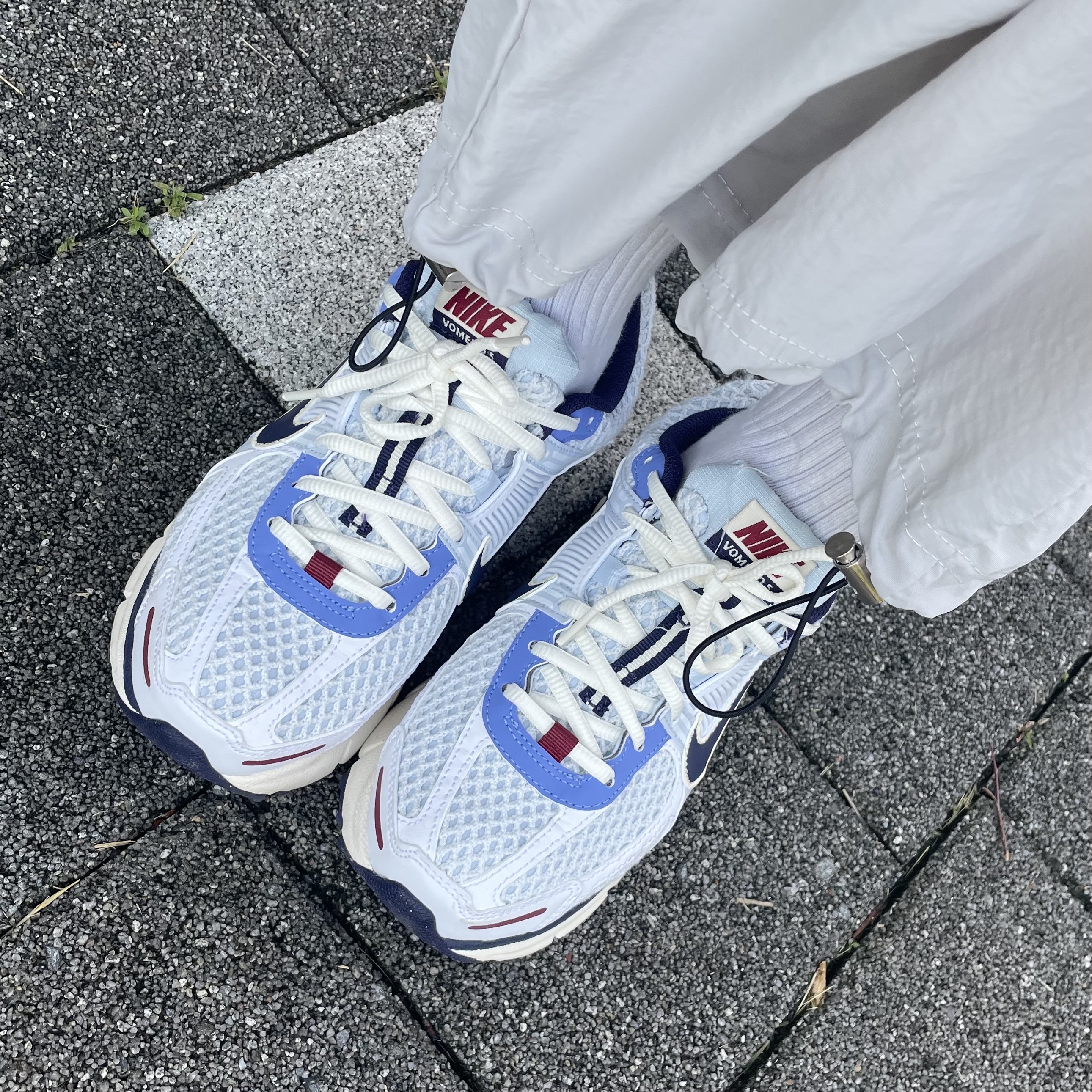 (W) Nike Zoom Vomero 5 Blue Tint Purple Ink 착용 스타일 - 2