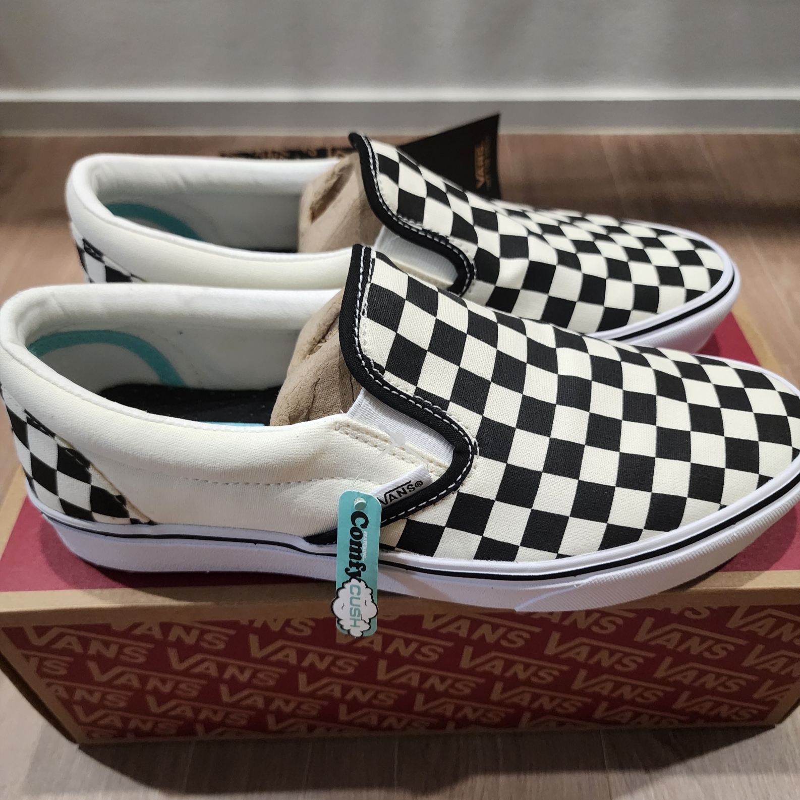 Vans Slip-On ComfyCush Checkerboard 착용 스타일 - 2