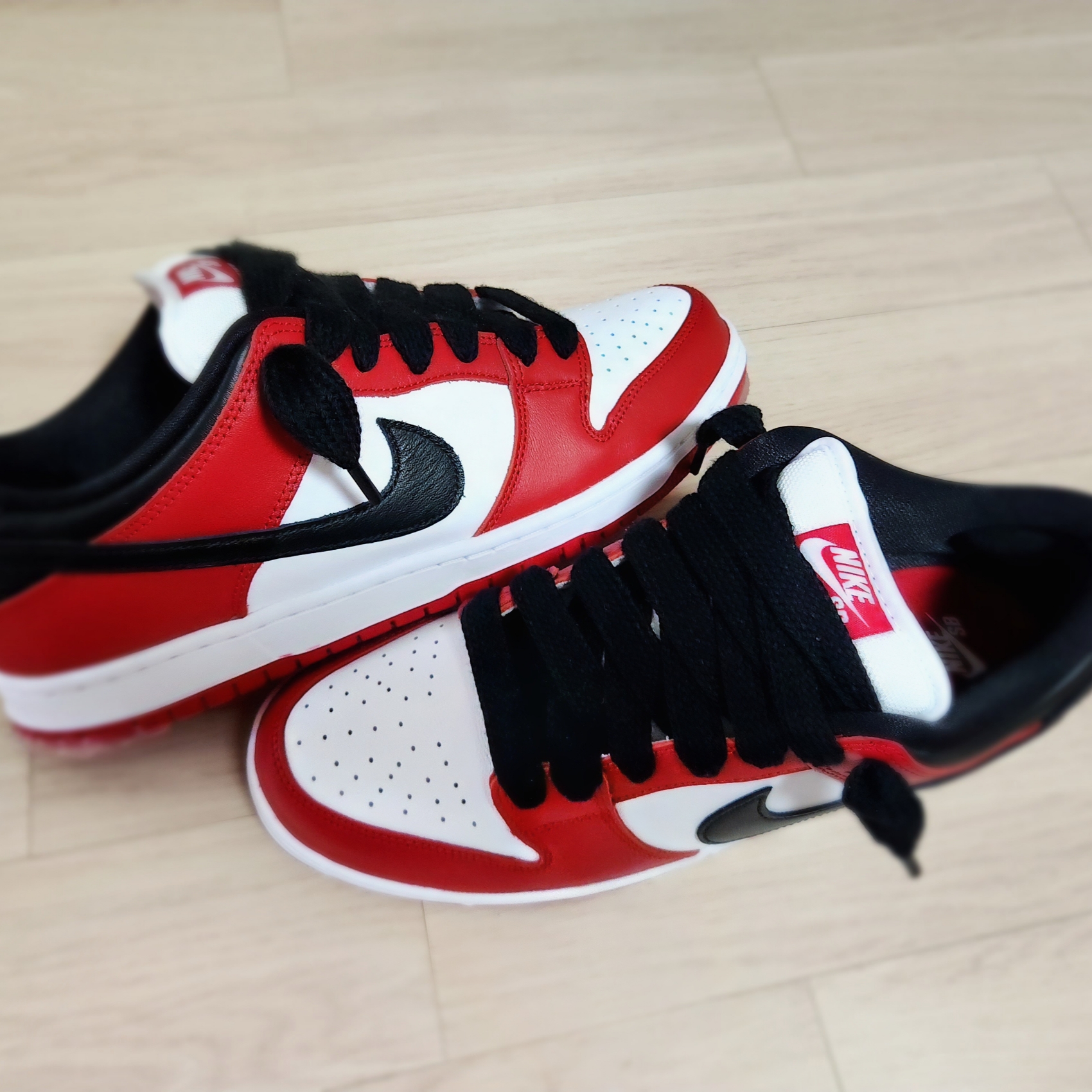 Nike SB Dunk Low Pro Chicago 착용 스타일 - 3