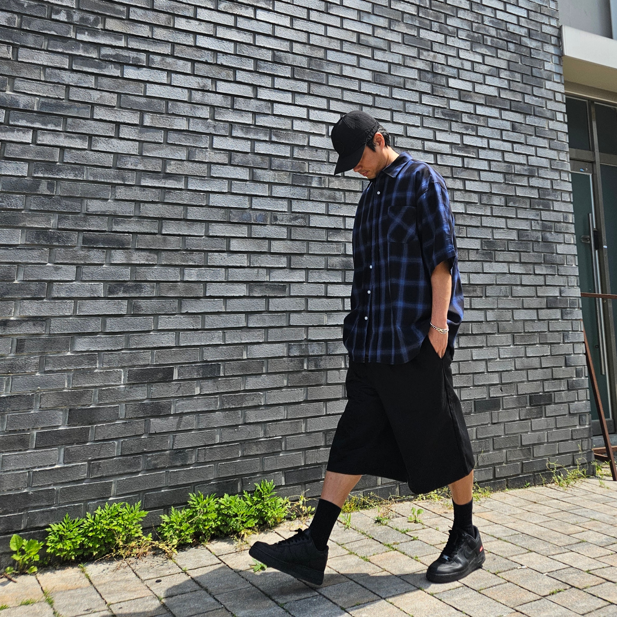 Nike x Supreme Air Force 1 Low Black 착용 스타일