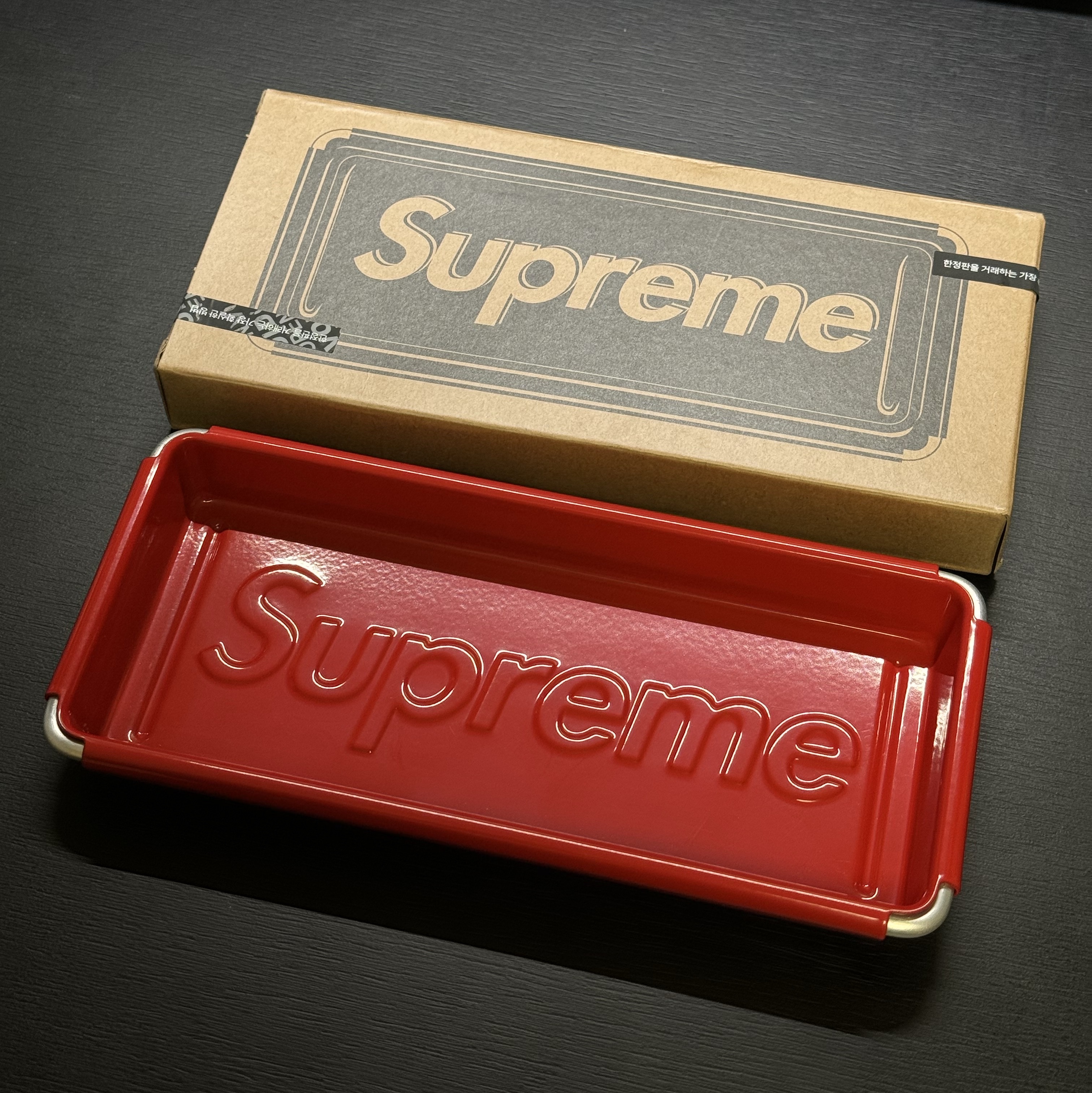 Supreme x Dulton Tray Red - 23SS, Diesel Dx1342 Stainless Steel Pendant Necklace Silver 착용 스타일 - 1
