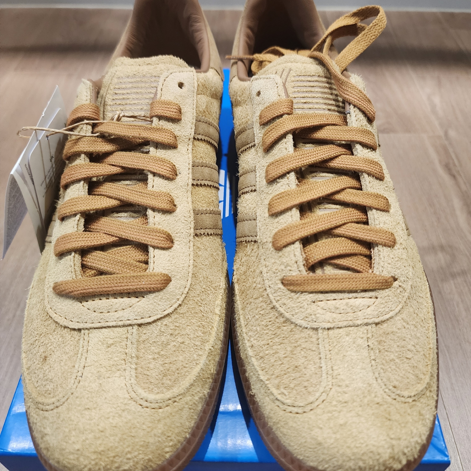 Adidas x JJJJound Samba OG Mesa 착용 스타일 - 3