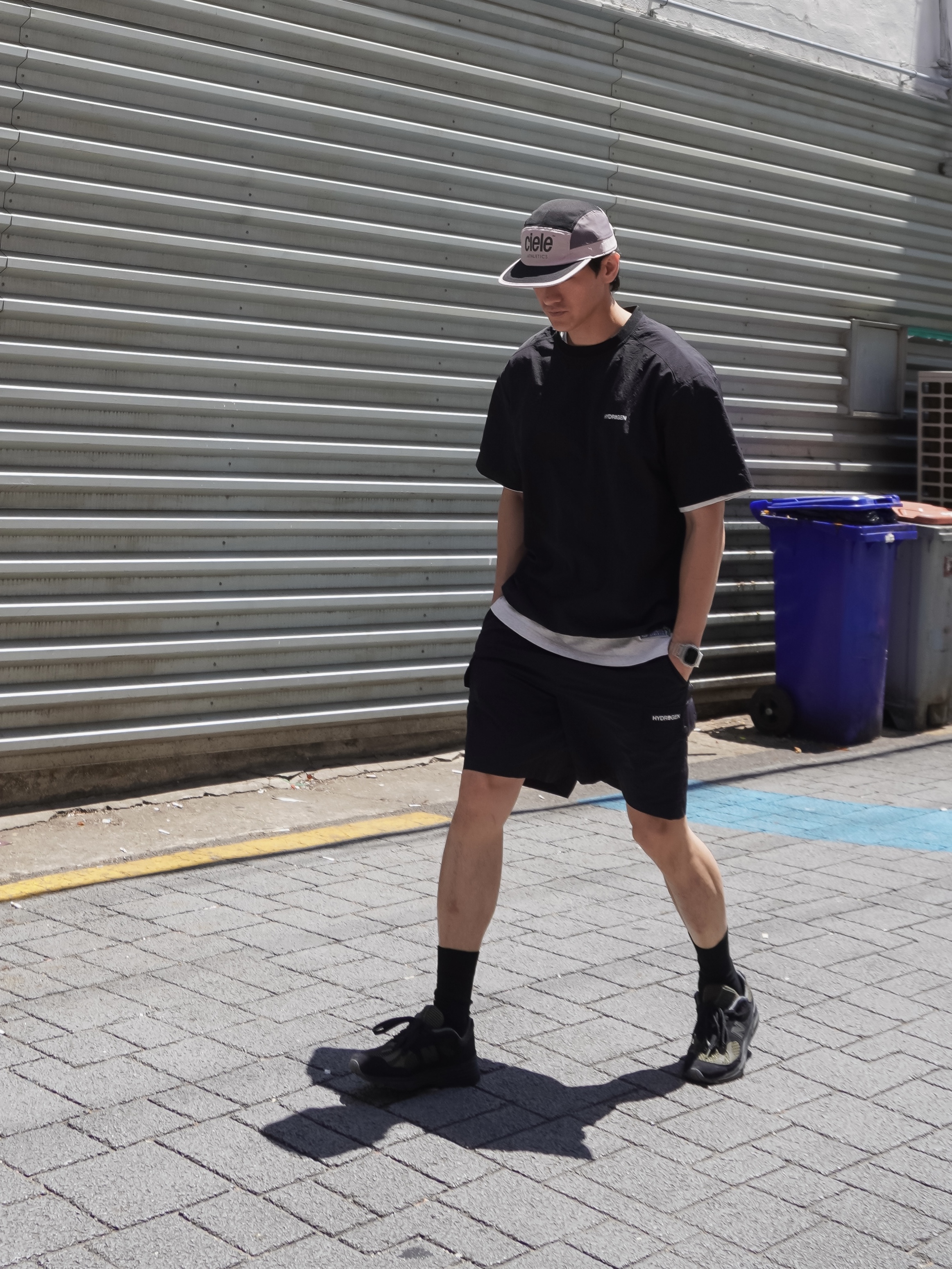 New Balance x Stone Island 991v2 Made in UK Black Olive Night, Casio G-Shock DW-5600SKE-7 착용 스타일 - 2