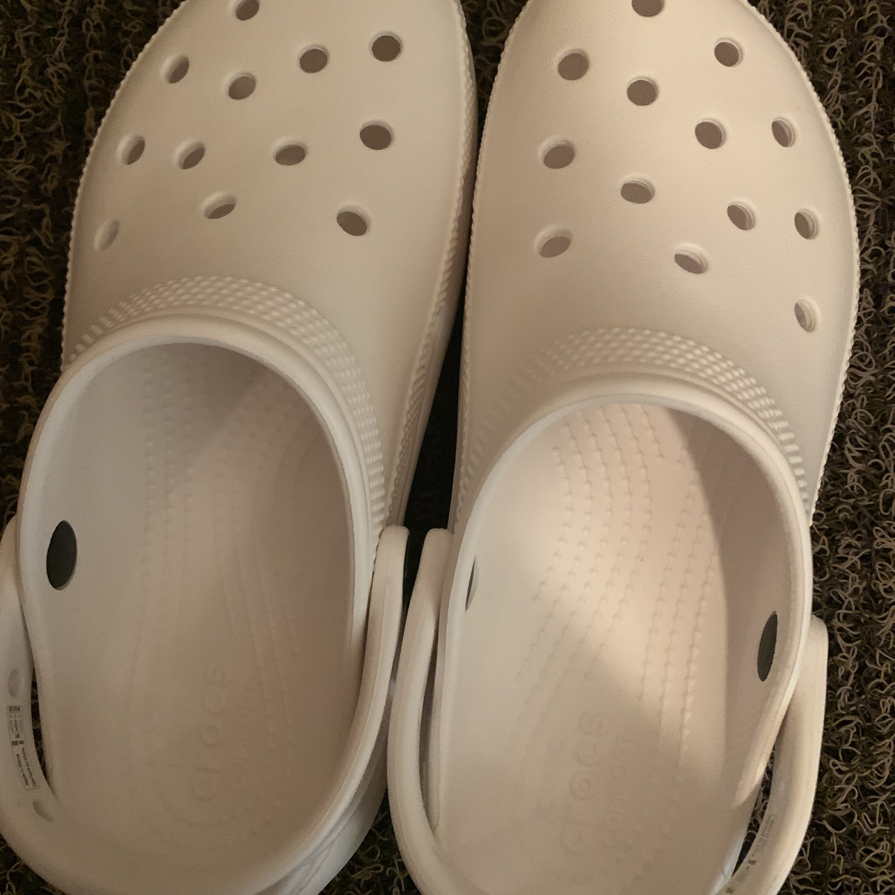 (W) Crocs Classic Platform Clog White 착용 스타일