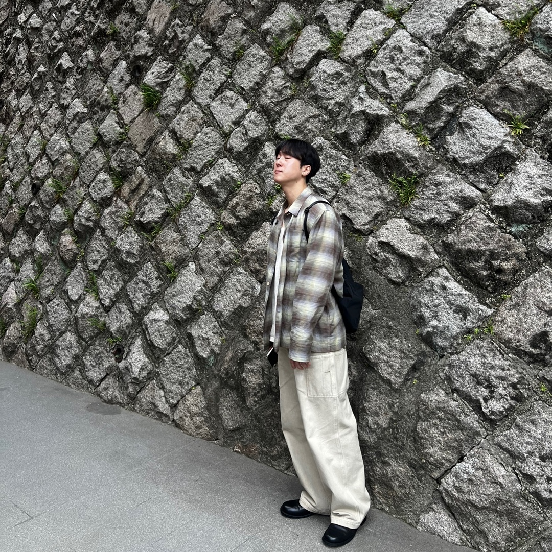 Kinchi Grainy - 547 (a) Black 착용 스타일 - 1
