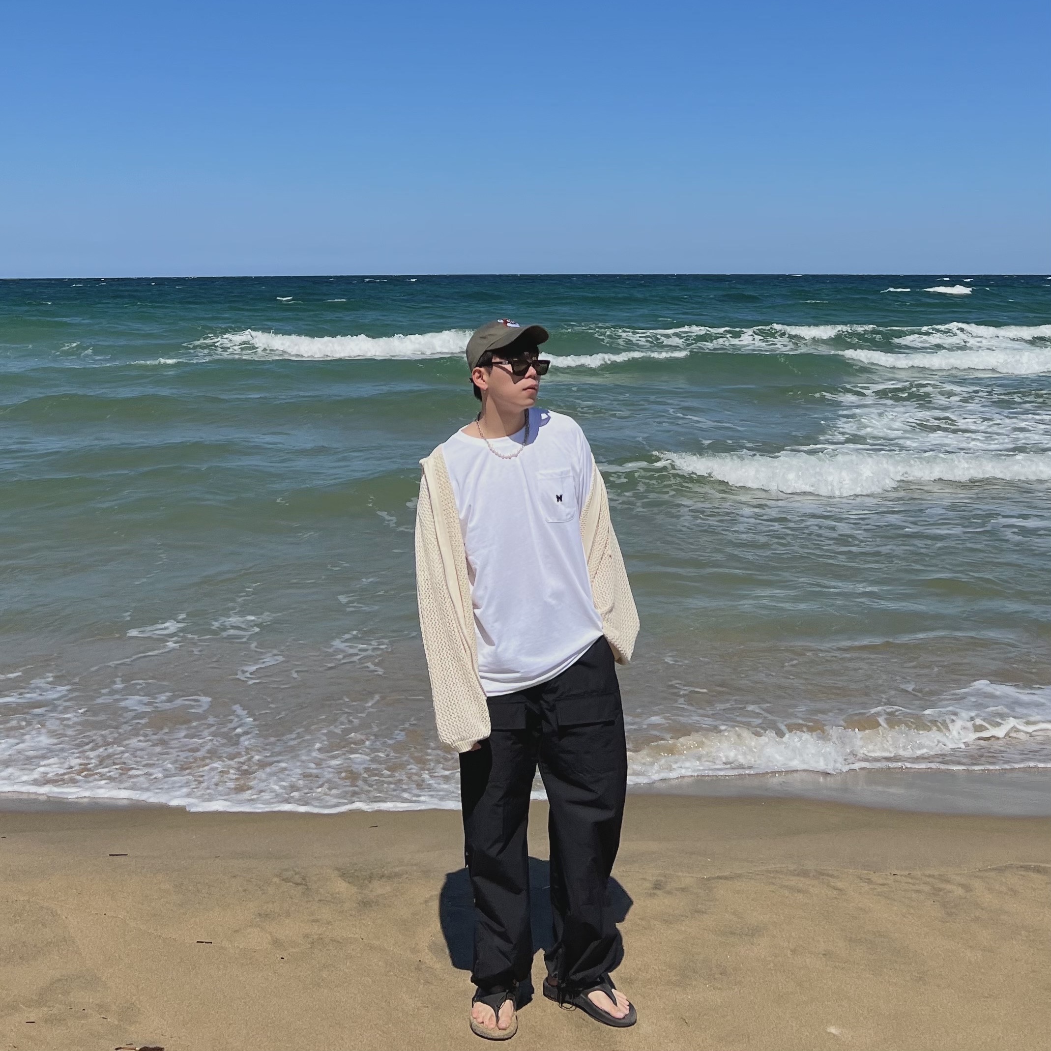 Oofos OOriginal Black 착용 스타일 - 2