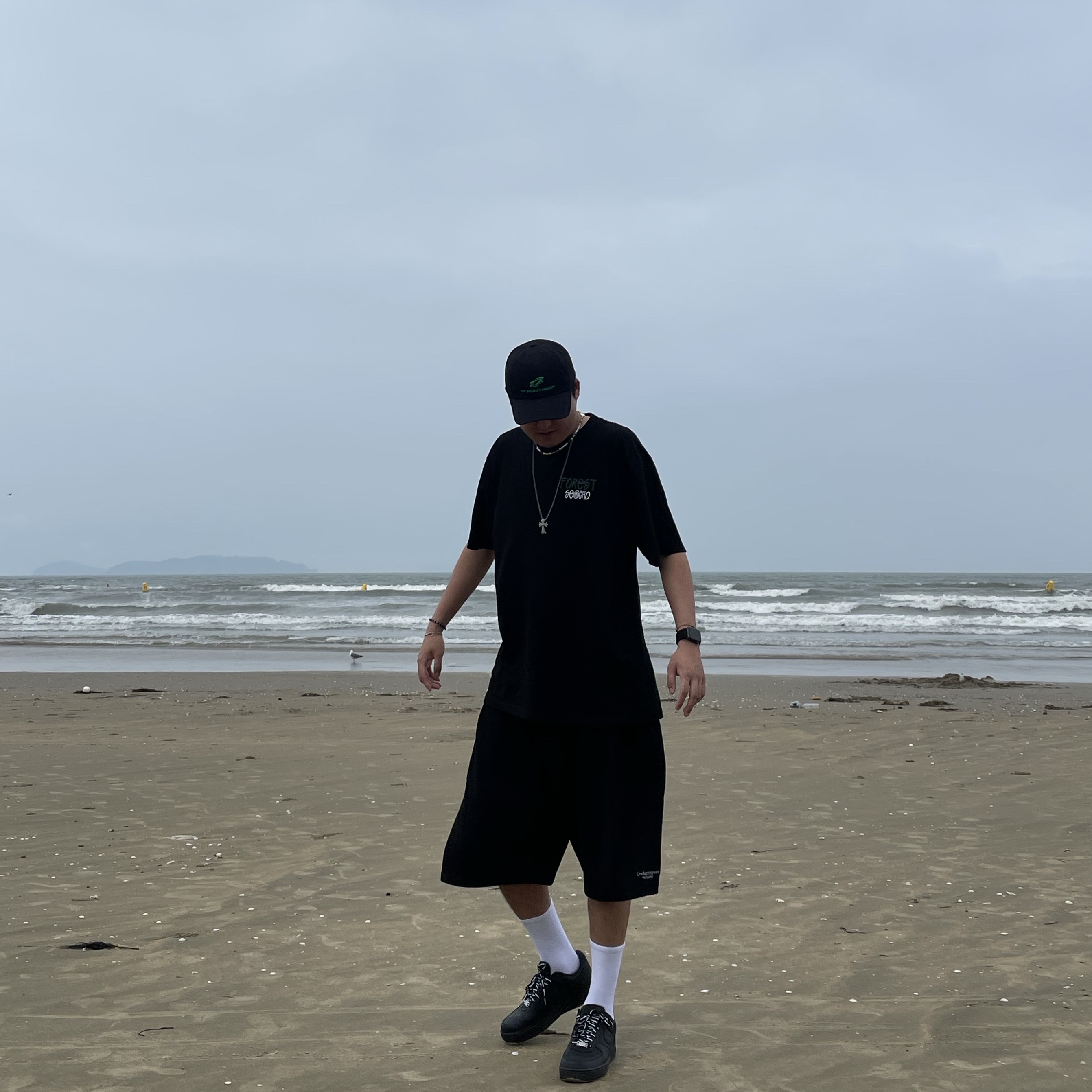 Nike x Supreme Air Force 1 Low Black, Undermycar Mu.16 Anti Fxxking Logo Play Oversized One Tuck Sweat Shorts Black 착용 스타일