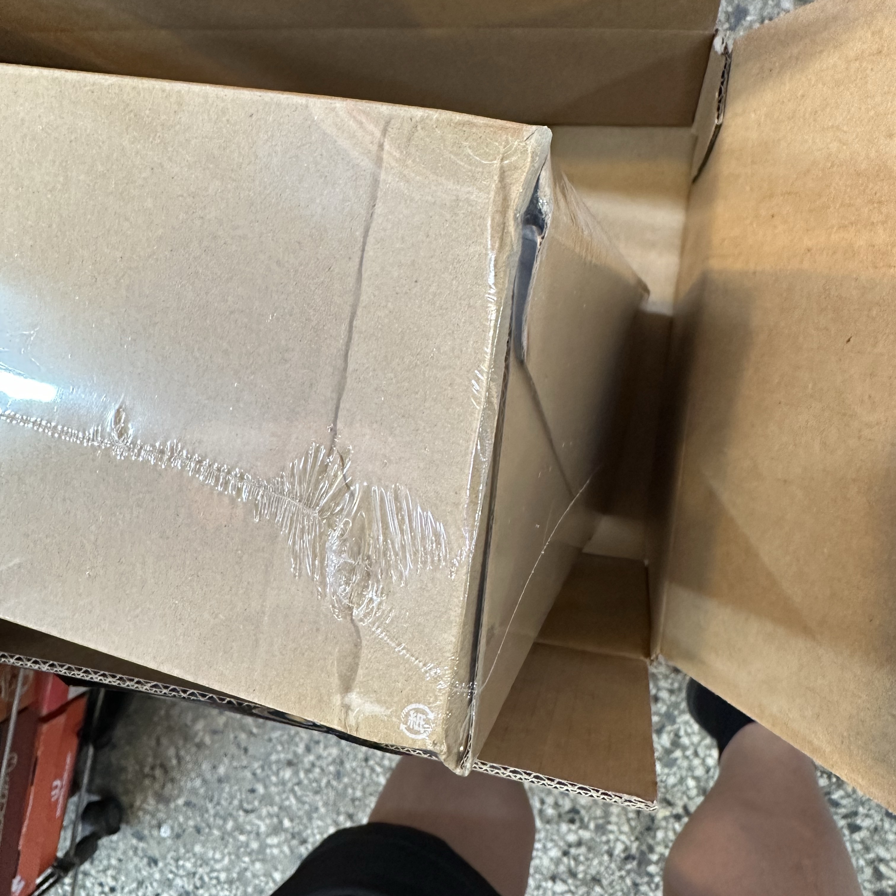 Hoka Tor Ultra Low TP Wheat Mushroom 착용 스타일 - 3