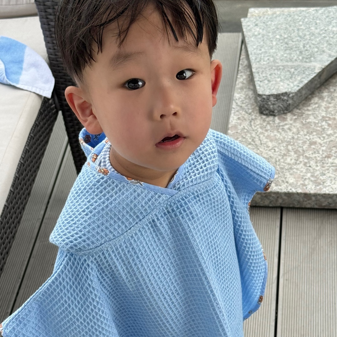 (Kids) Nike Everyday Plus Socks Pink White (6 Pack/Korean Ver.), Supreme Mesh Small Backpack White - 23SS 착용 스타일 - 9