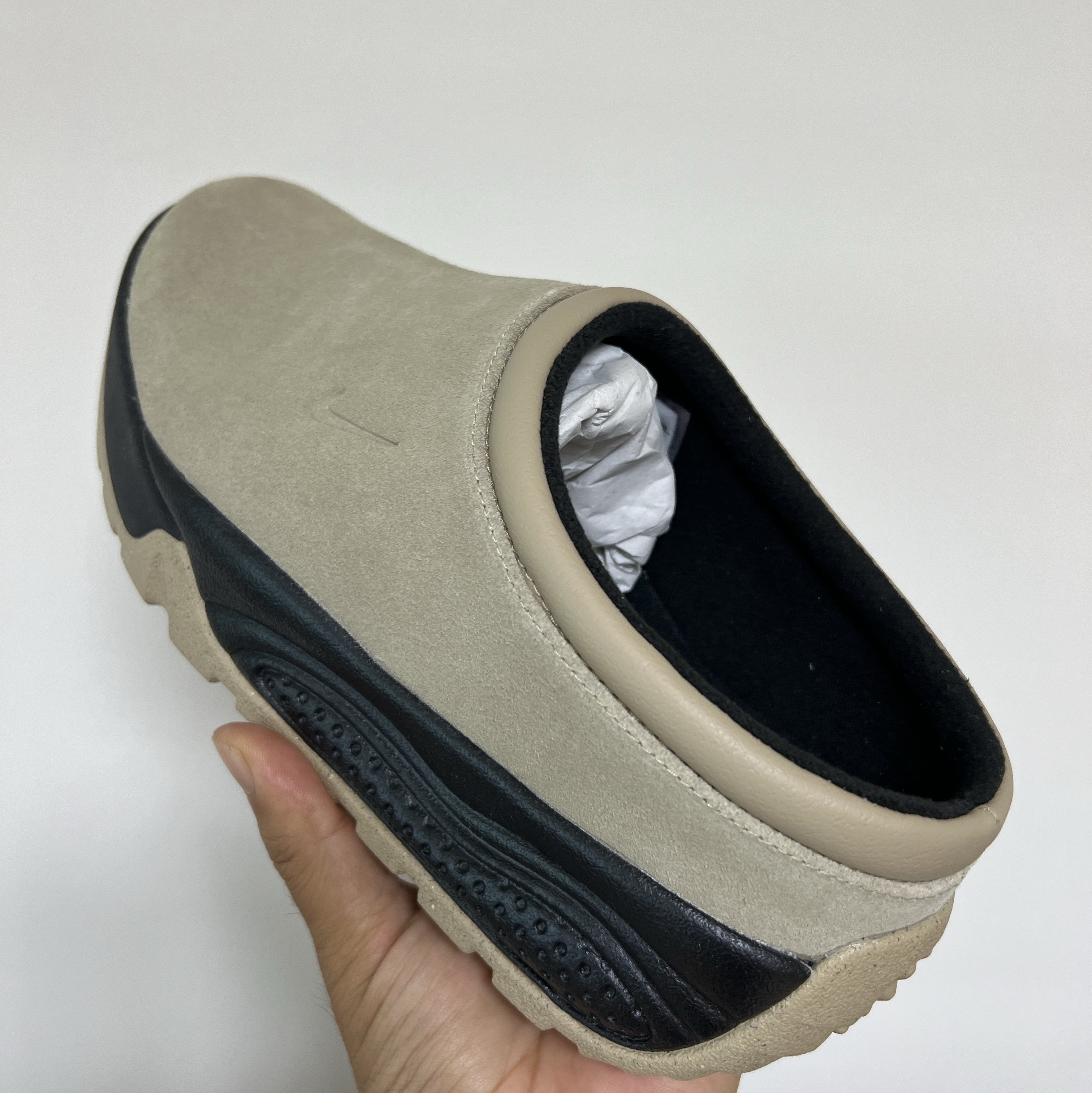 Nike ACG Rufus Limestone and Black 착용 스타일 - 2