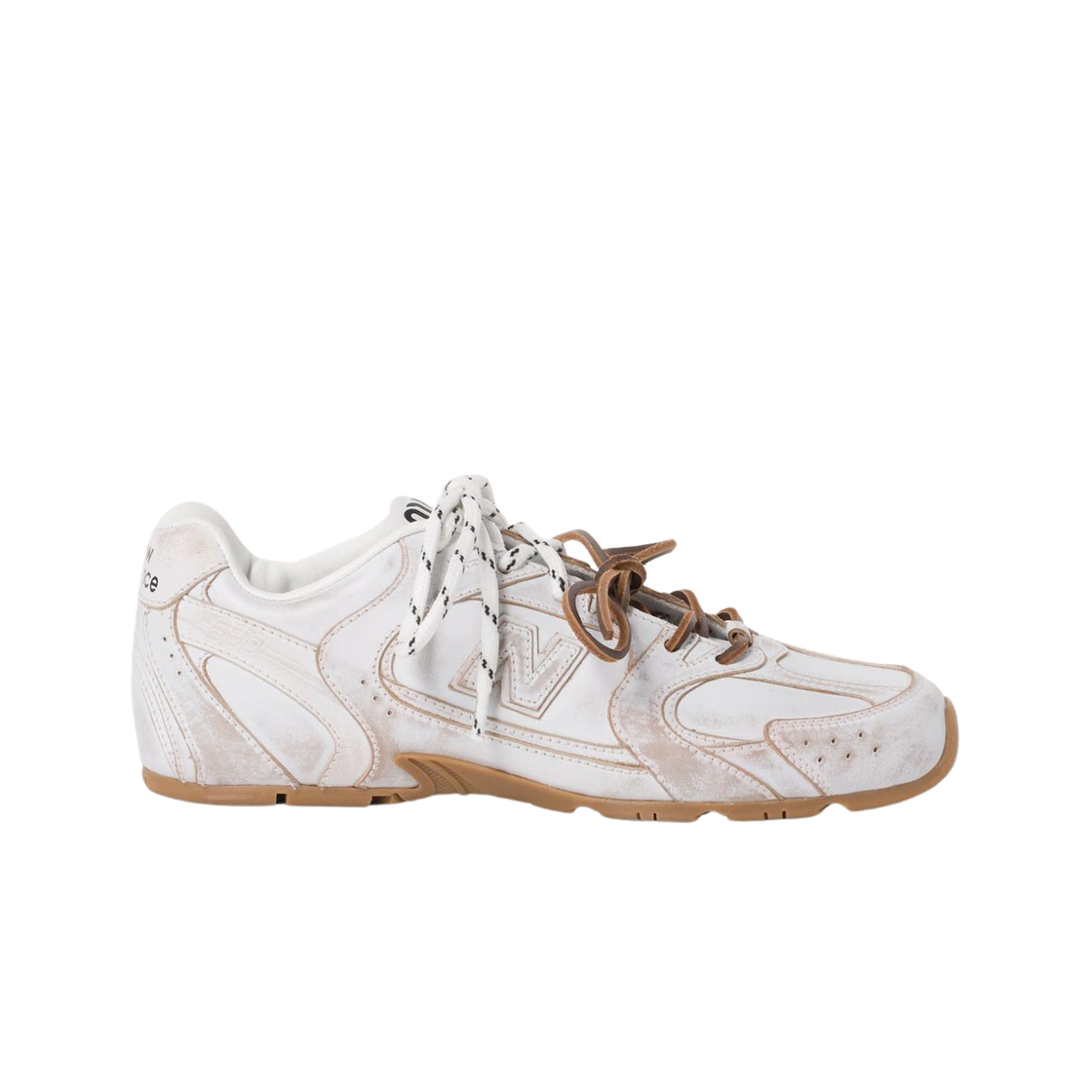 (W) 뉴발란스 x 미우 미우 530 SL 레더 스니커즈 화이트((W) New Balance x Miu Miu 530 SL Leather Sneakers White)