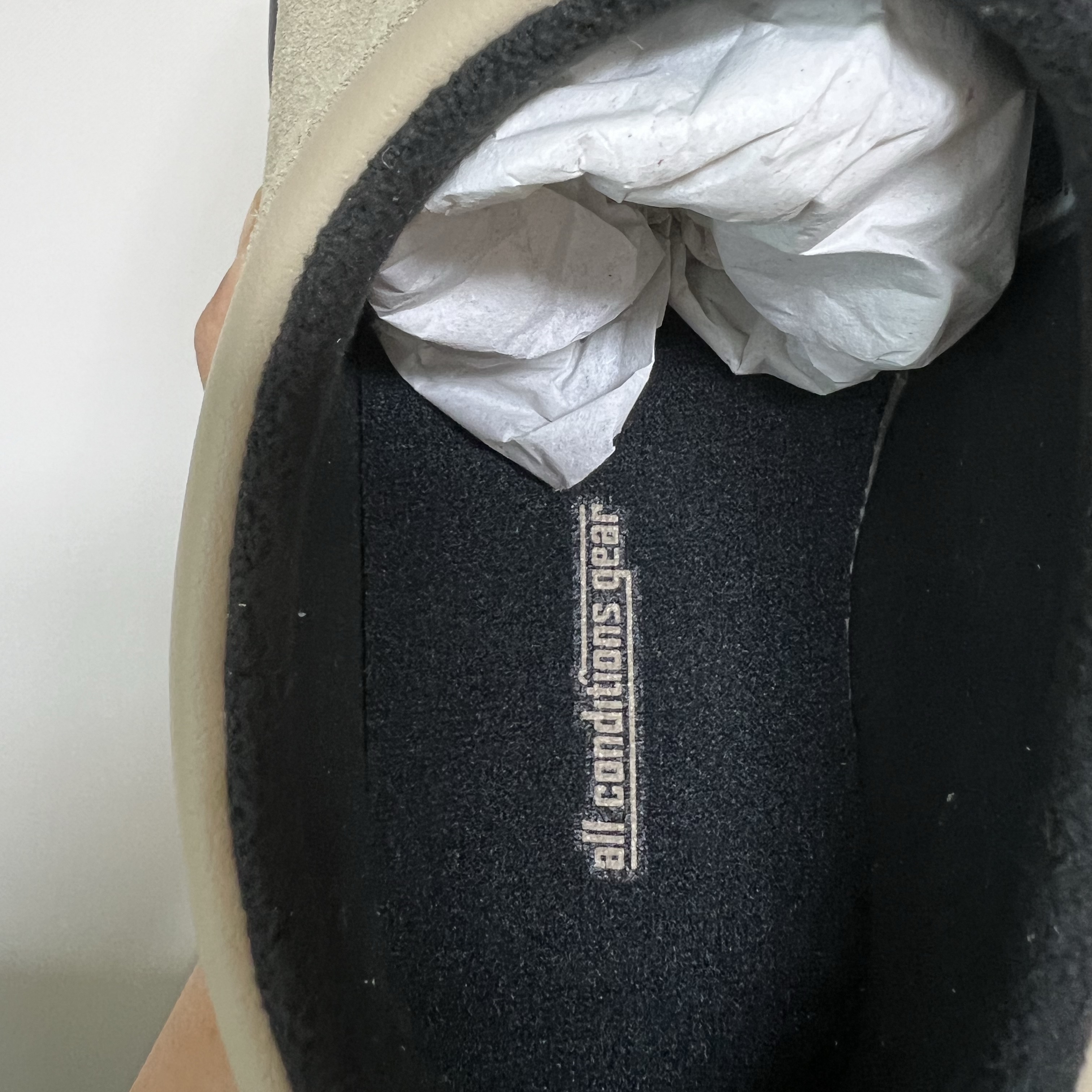 Nike ACG Rufus Limestone and Black 착용 스타일 - 4