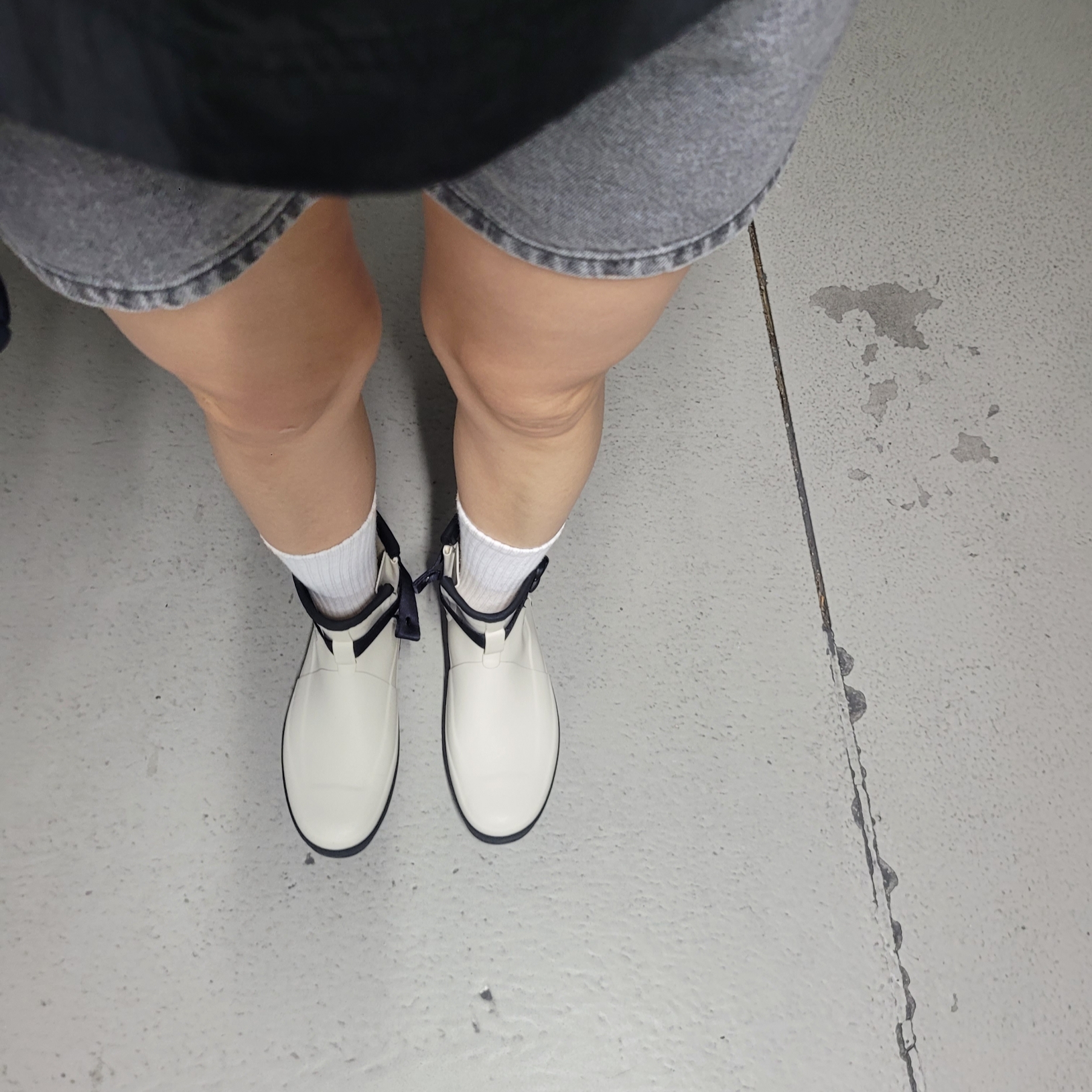 Moonstar 810s ET027 Marke Modi White 착용 스타일