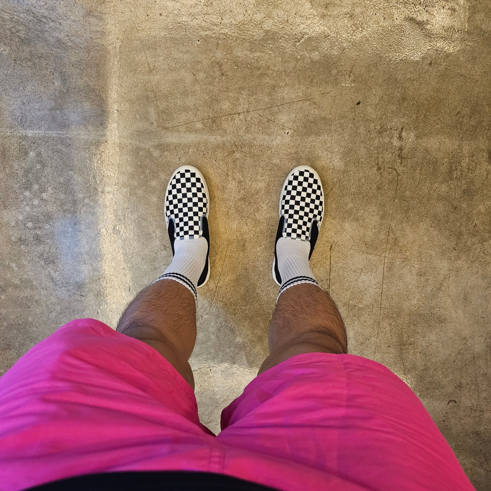 Vans Checkerboard Comfycush One Black 착용 스타일