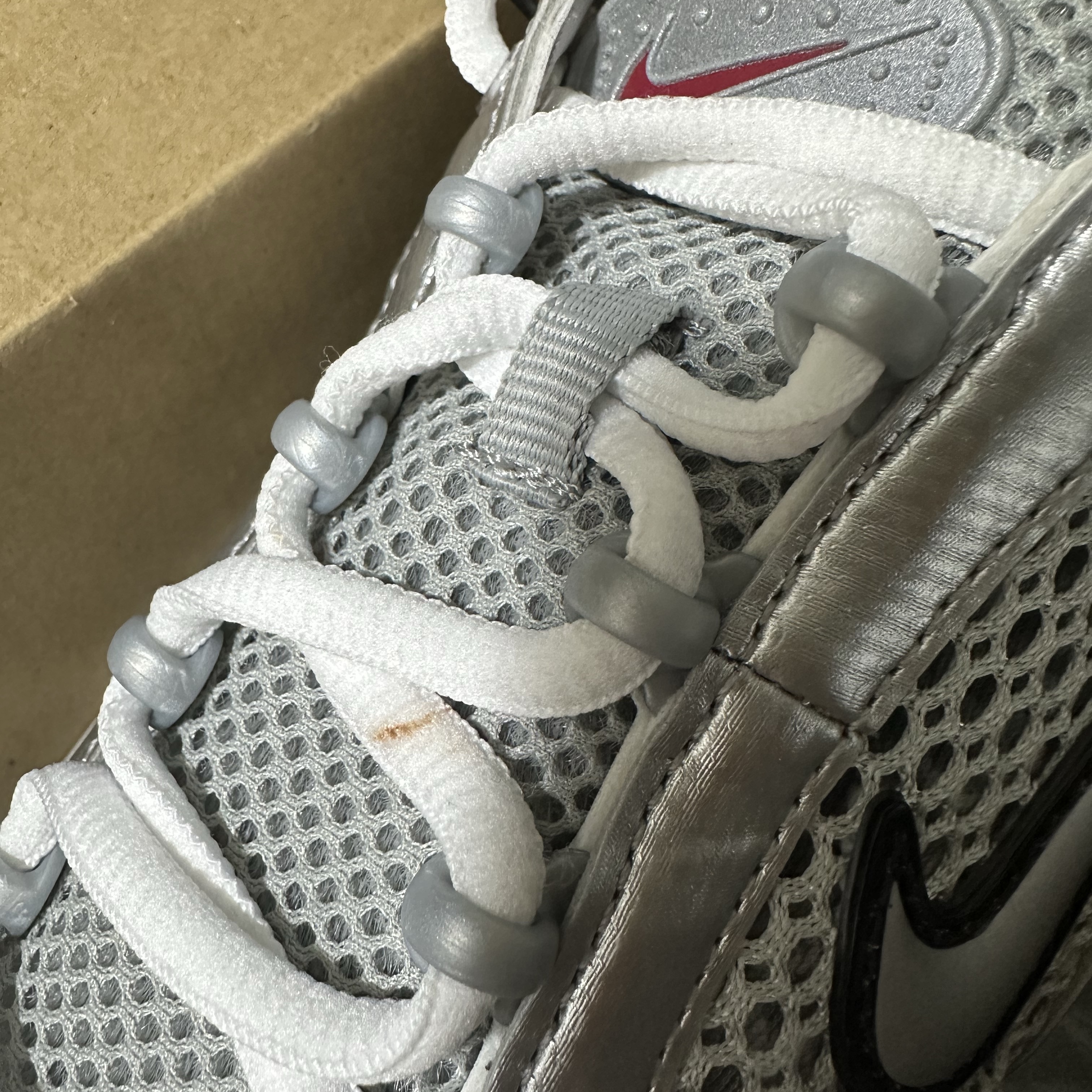 Nike Air Zoom Spiridon Cage 2 Metallic Silver 착용 스타일