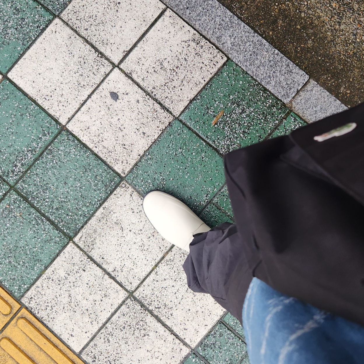 Moonstar 810s ET027 Marke Modi White 착용 스타일