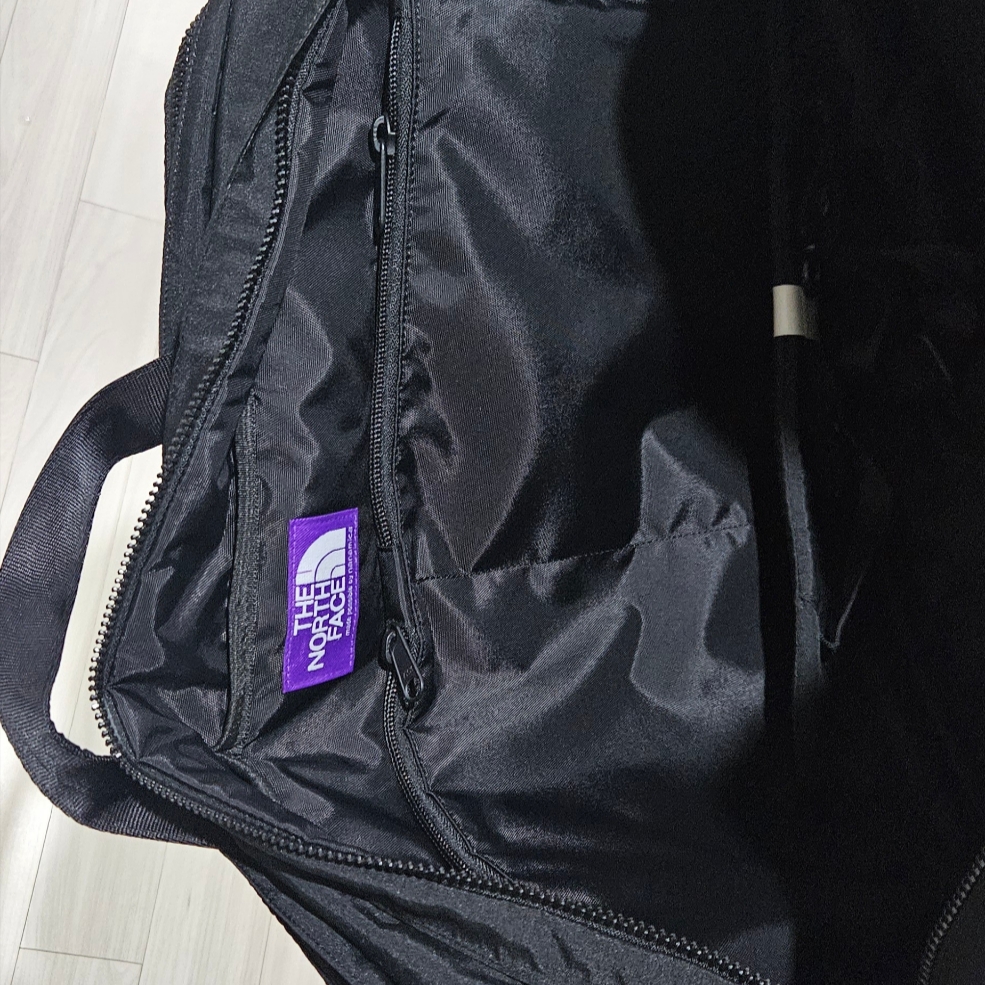 The North Face Purple Label Mountain Wind 3Way Bag Black 착용 스타일 - 1