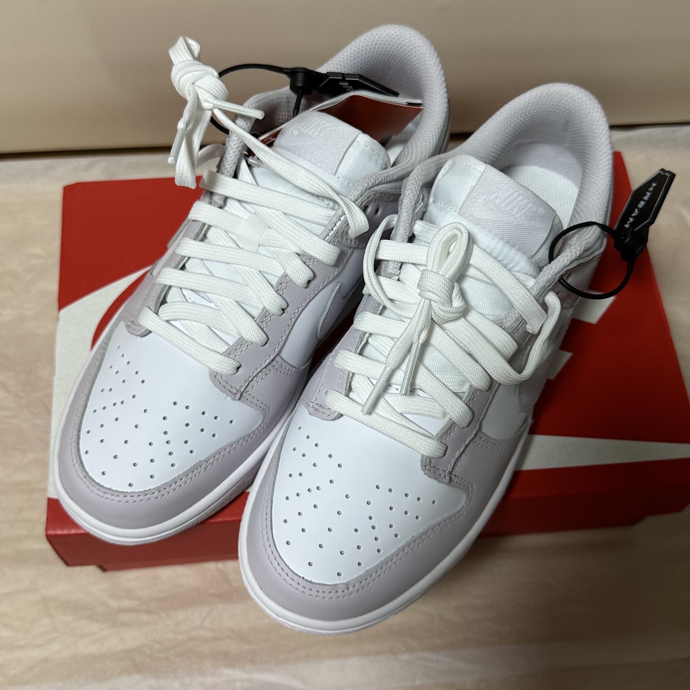 (W) Nike Dunk Low Venice 착용 스타일 - 2