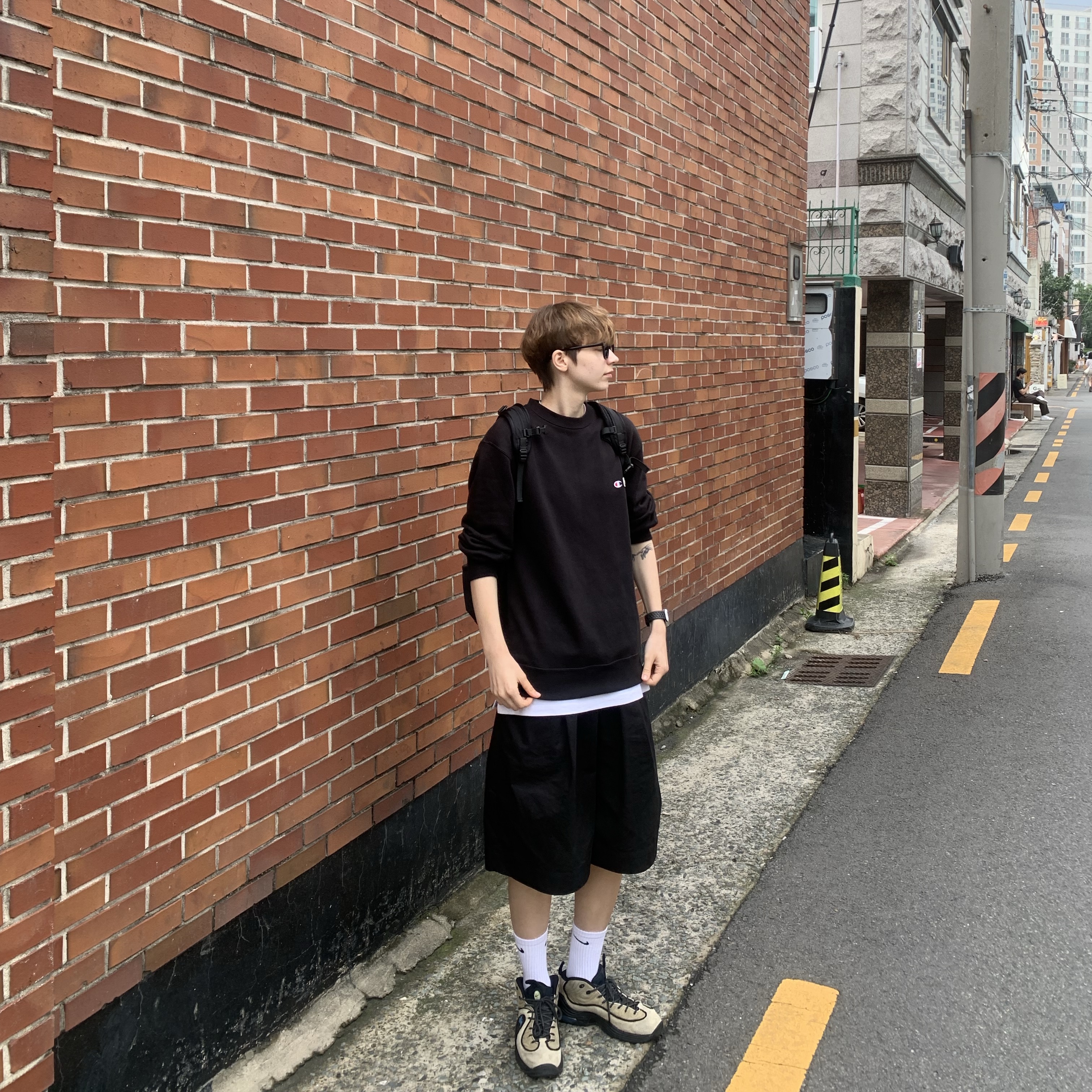 Nike x Stussy Air Penny II Rattan and Limestone, Nike Everyday Lightweight Training Crew Socks White (3 Pack/Korean Ver.) 착용 스타일