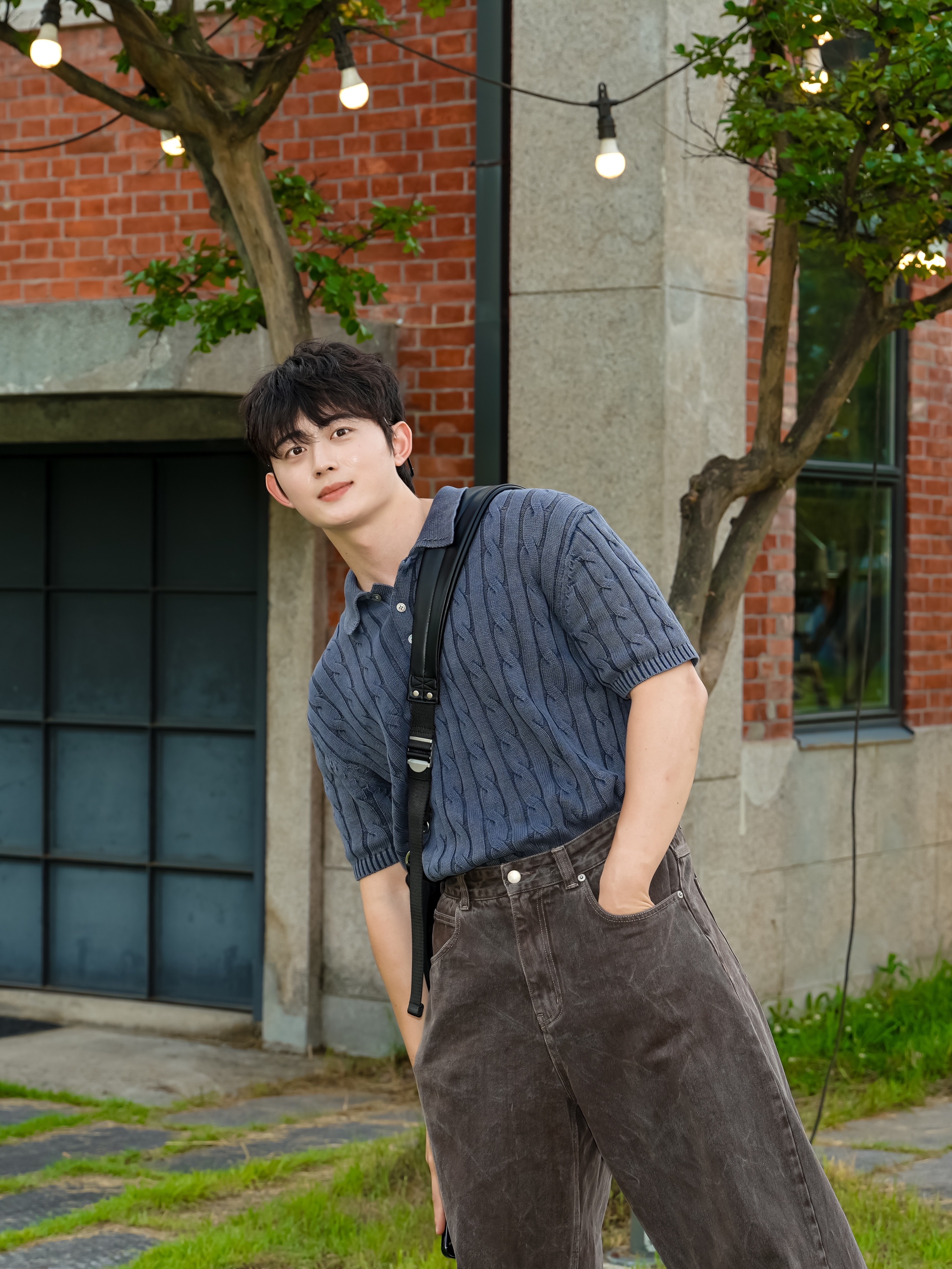Kinchi Grainy - 547 (a) Brown 착용 스타일 - 4