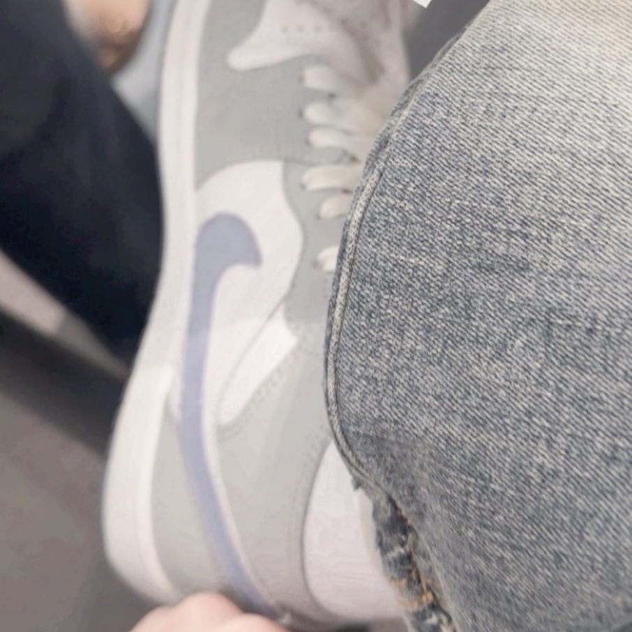 (W) Jordan 1 Mid Wolf Grey 착용 스타일