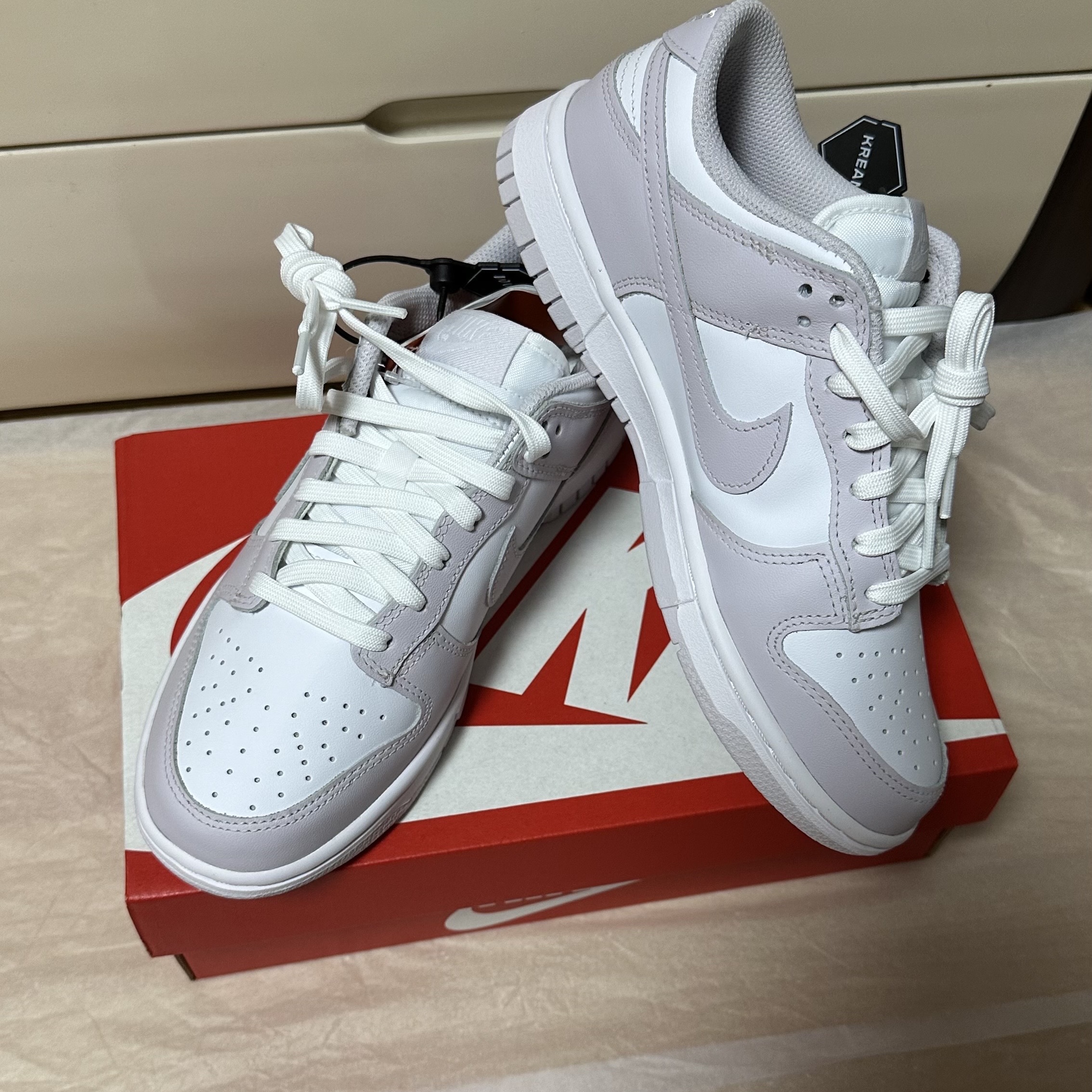 (W) Nike Dunk Low Venice 착용 스타일 - 1