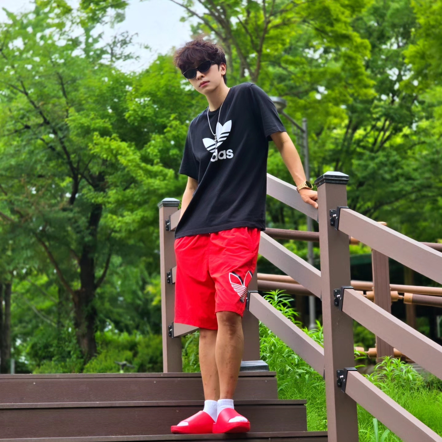 Adidas Adicolor Classics Trefoil T-Shirt Black - US Sizing, Adidas Adicolor Classics Trefoil T-Shirt Black - KR Sizing 착용 스타일 - 4