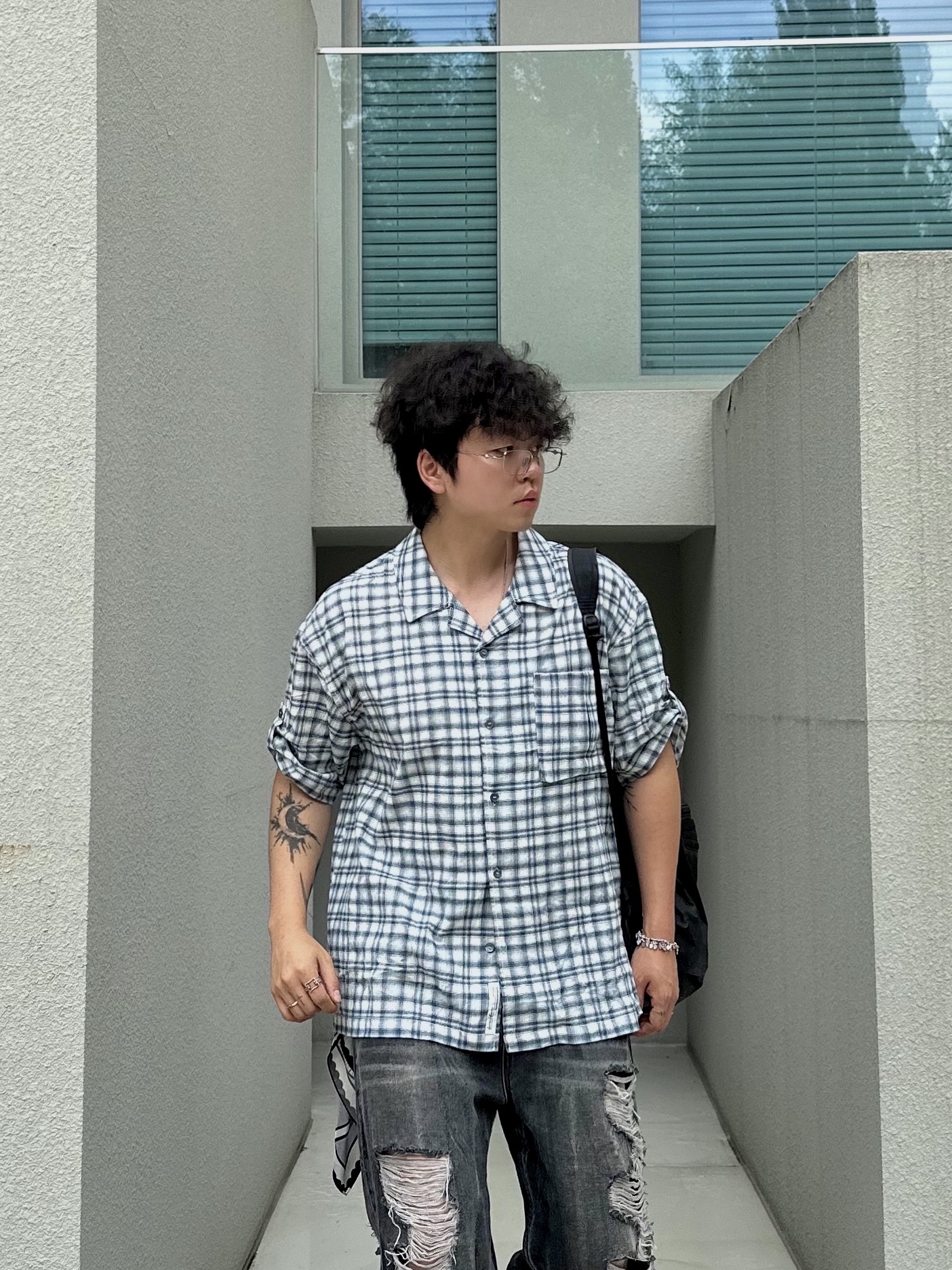 Millo Archive Reflect Curved Damage Pants Washed Black, Nike x Martine Rose Shox MR4 Black Multi 착용 스타일 - 5