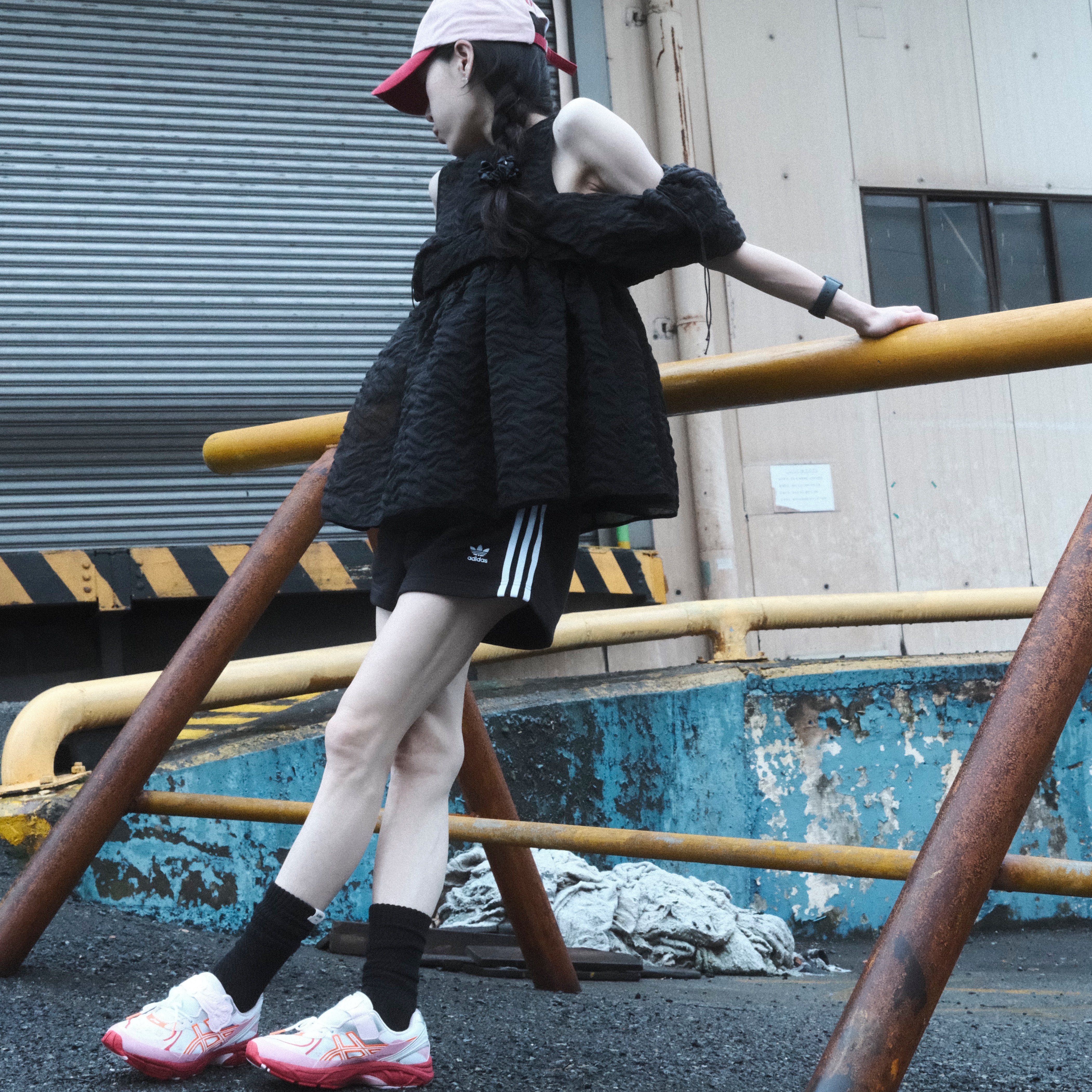 Asics x Cecilie Bahnsen GT-2160 White Habanero, Louis Vuitton Speedy Bandouliere 30 Monogram 착용 스타일 - 1
