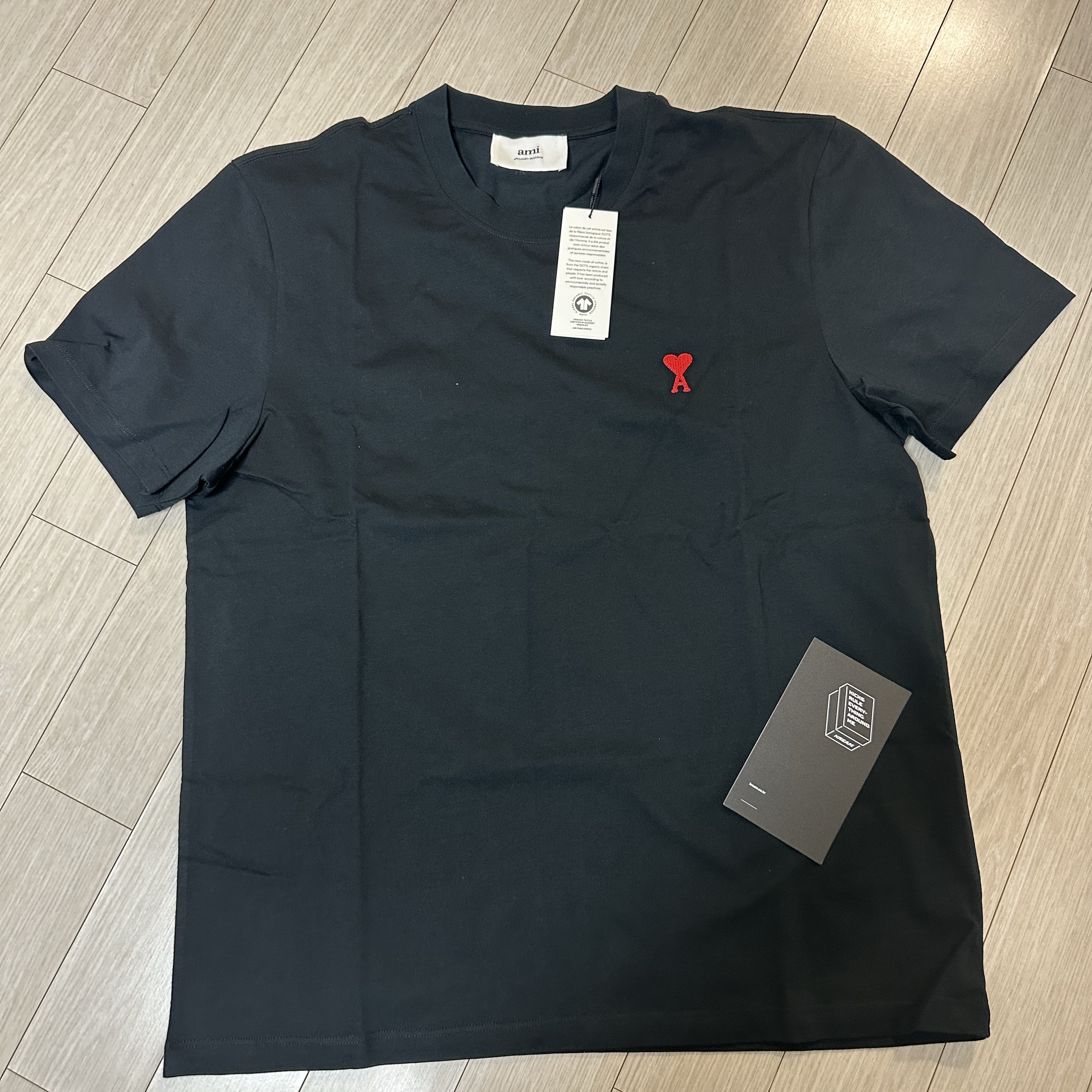 AMI de Coeur T-Shirt Black 착용 스타일