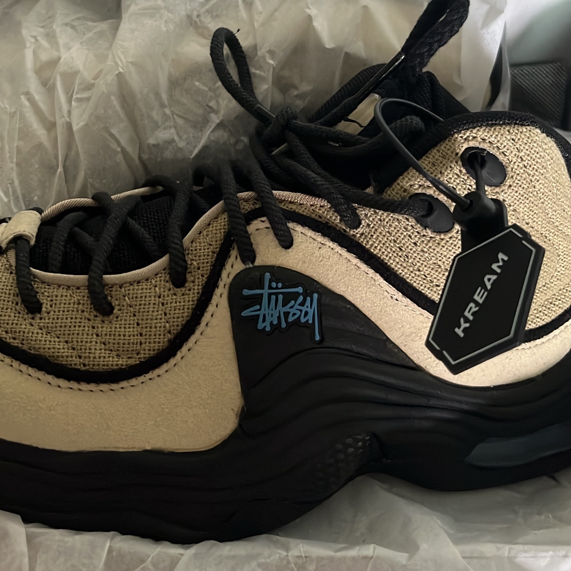 Nike x Stussy Air Penny II Rattan and Limestone 착용 스타일