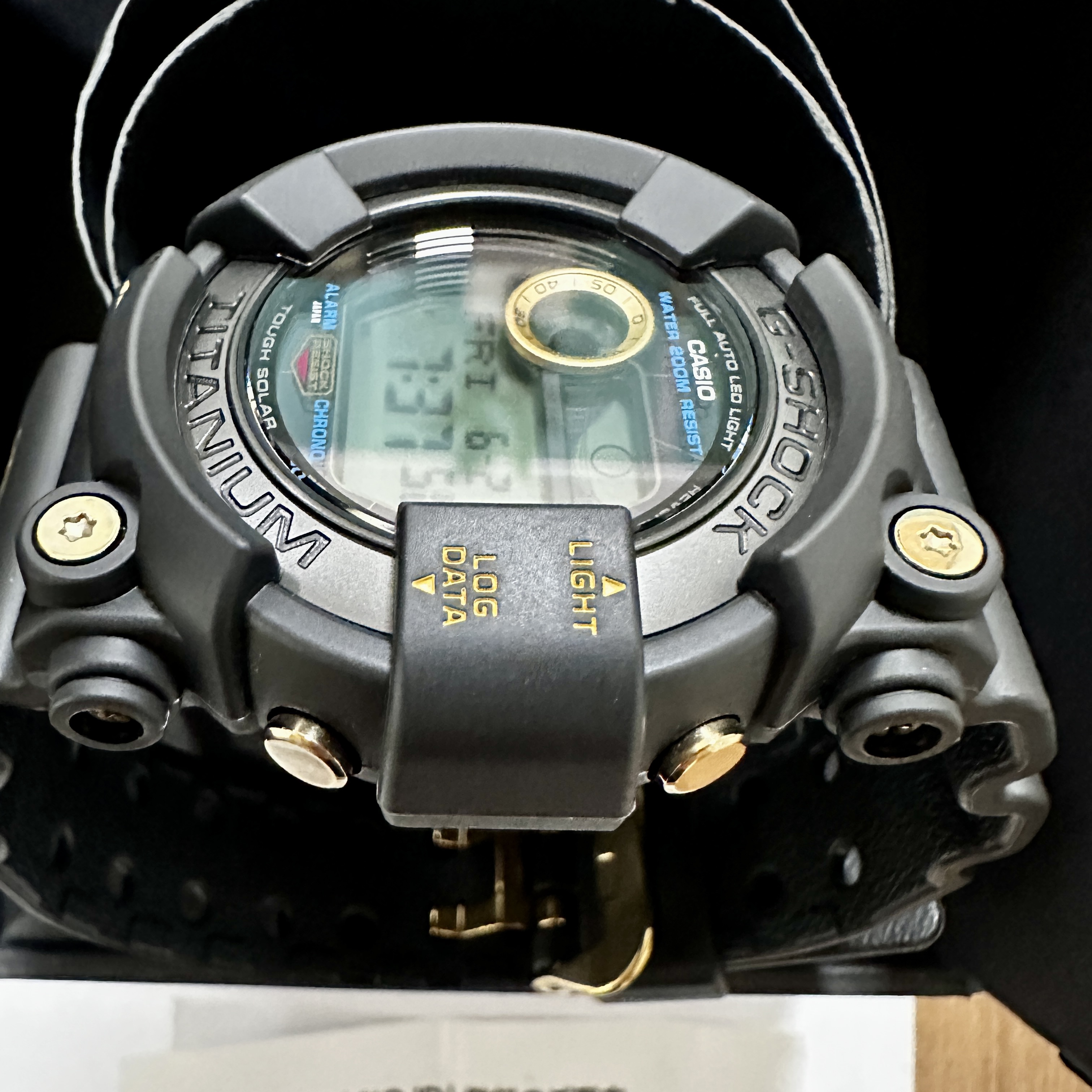 Casio G-Shock Frogman 30th Anniversary Limited Edition GW-8230B-9A 착용 스타일 - 4
