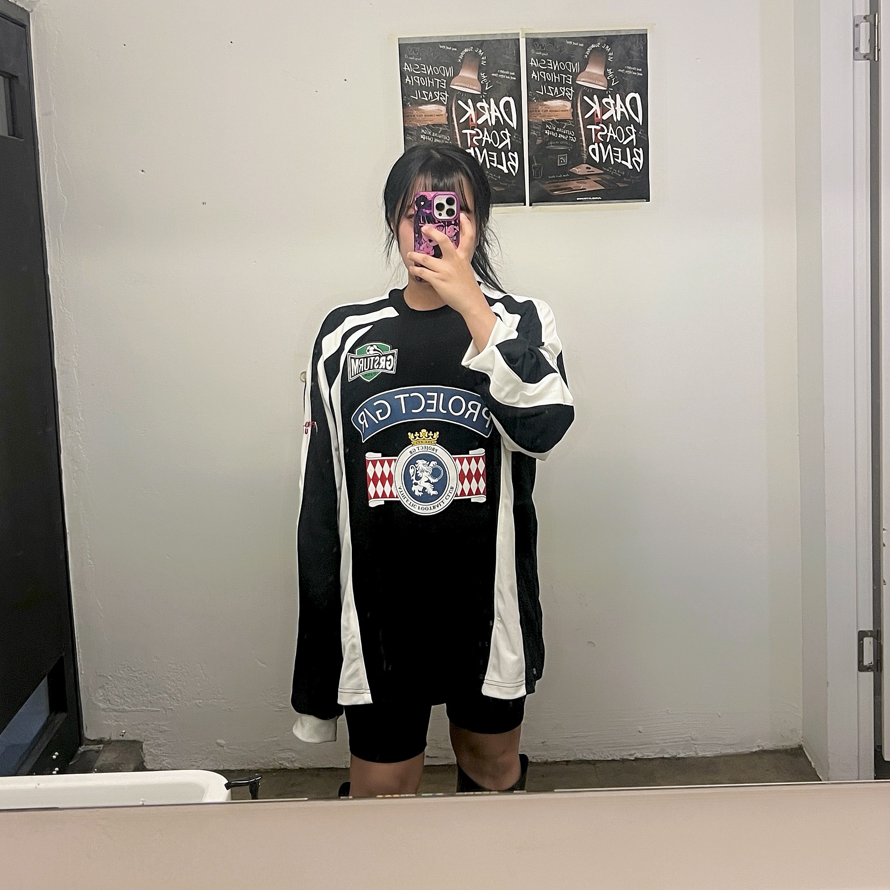 Project G/R Long Sleeve Football Jersey Black 착용 스타일