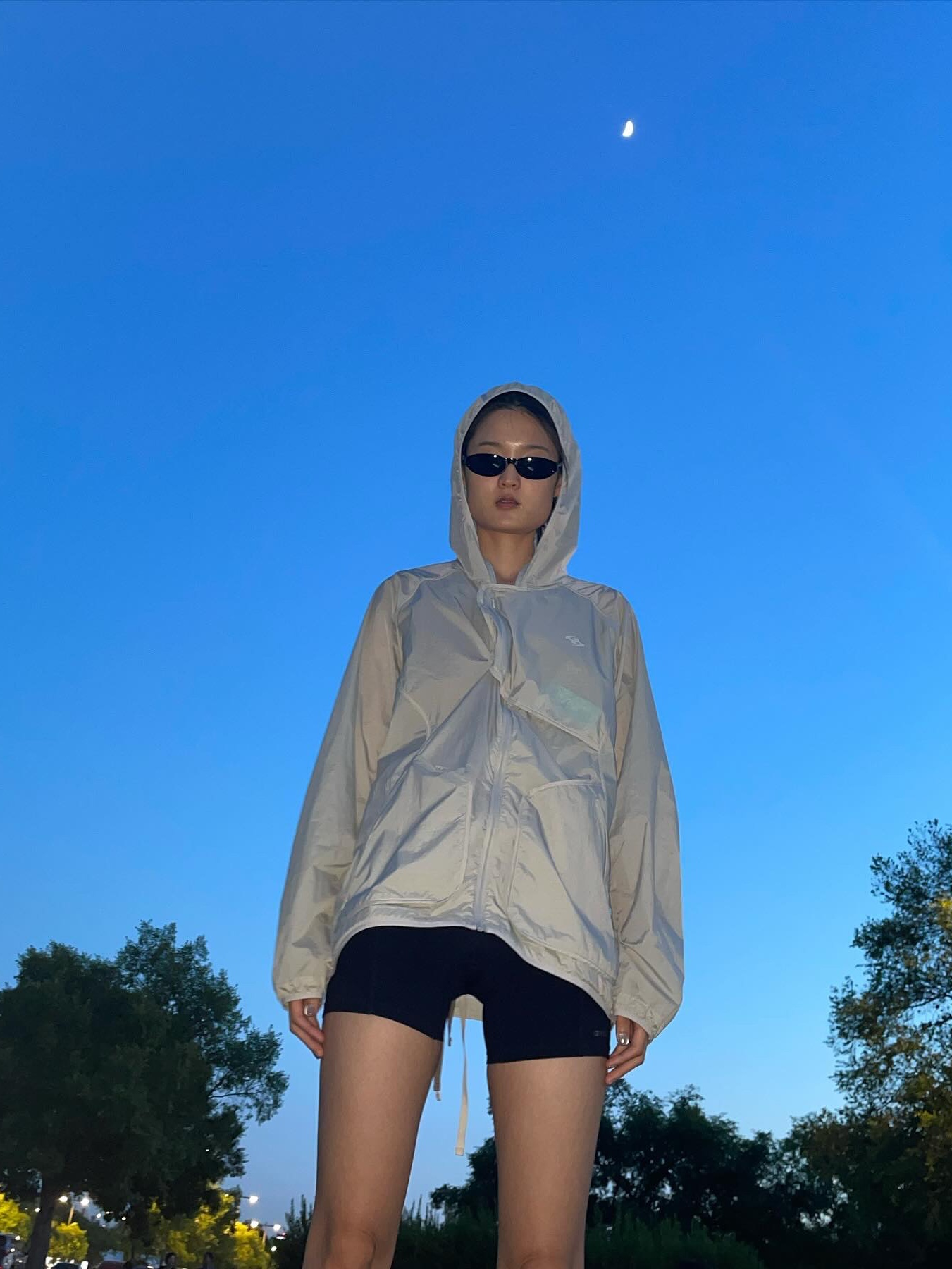 Sansan Gear 3D Pocket Jacket Light Grey - 24SS 착용 스타일 - 2