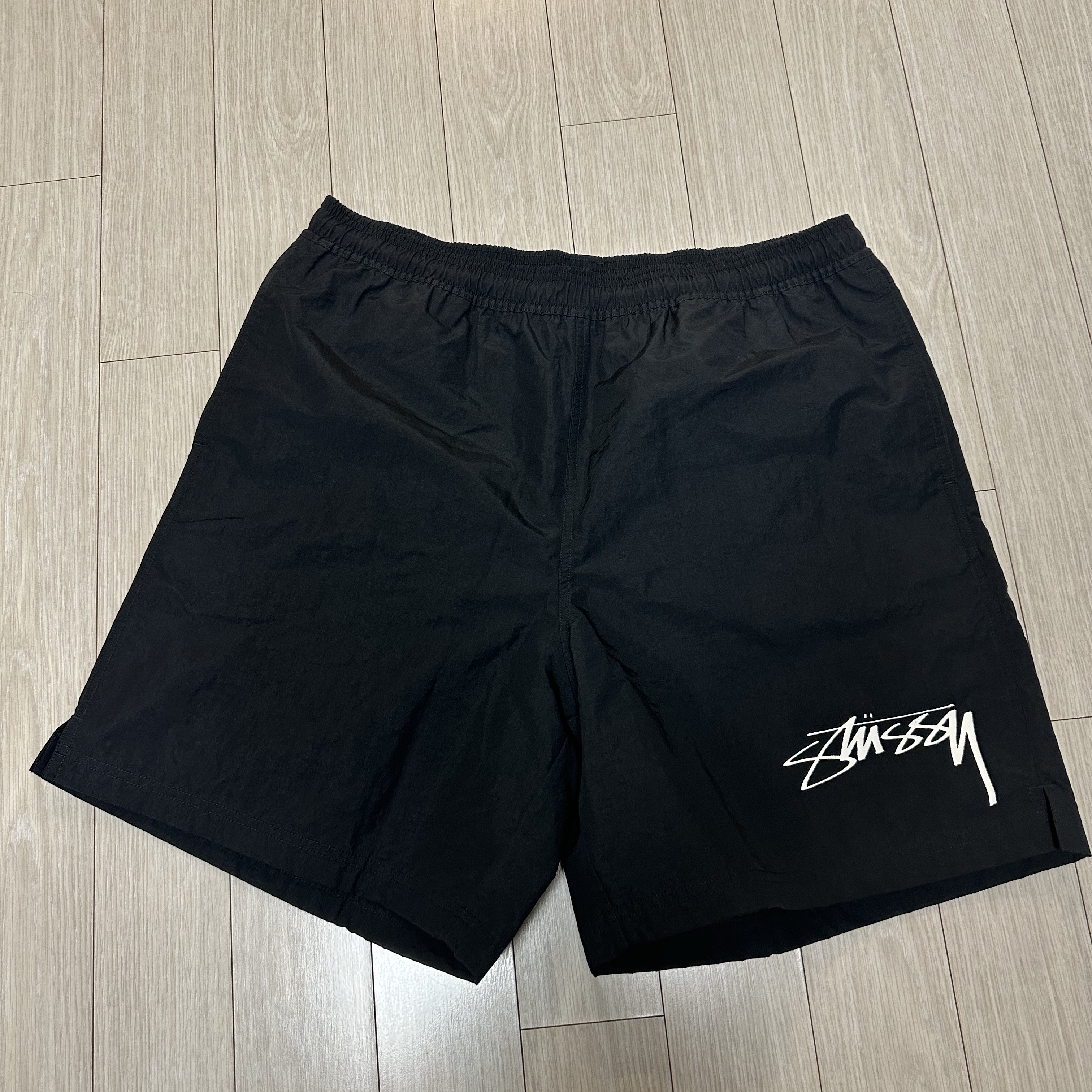 Nike x Stussy Shorts Black (FJ9167-010) 착용 스타일 - 1