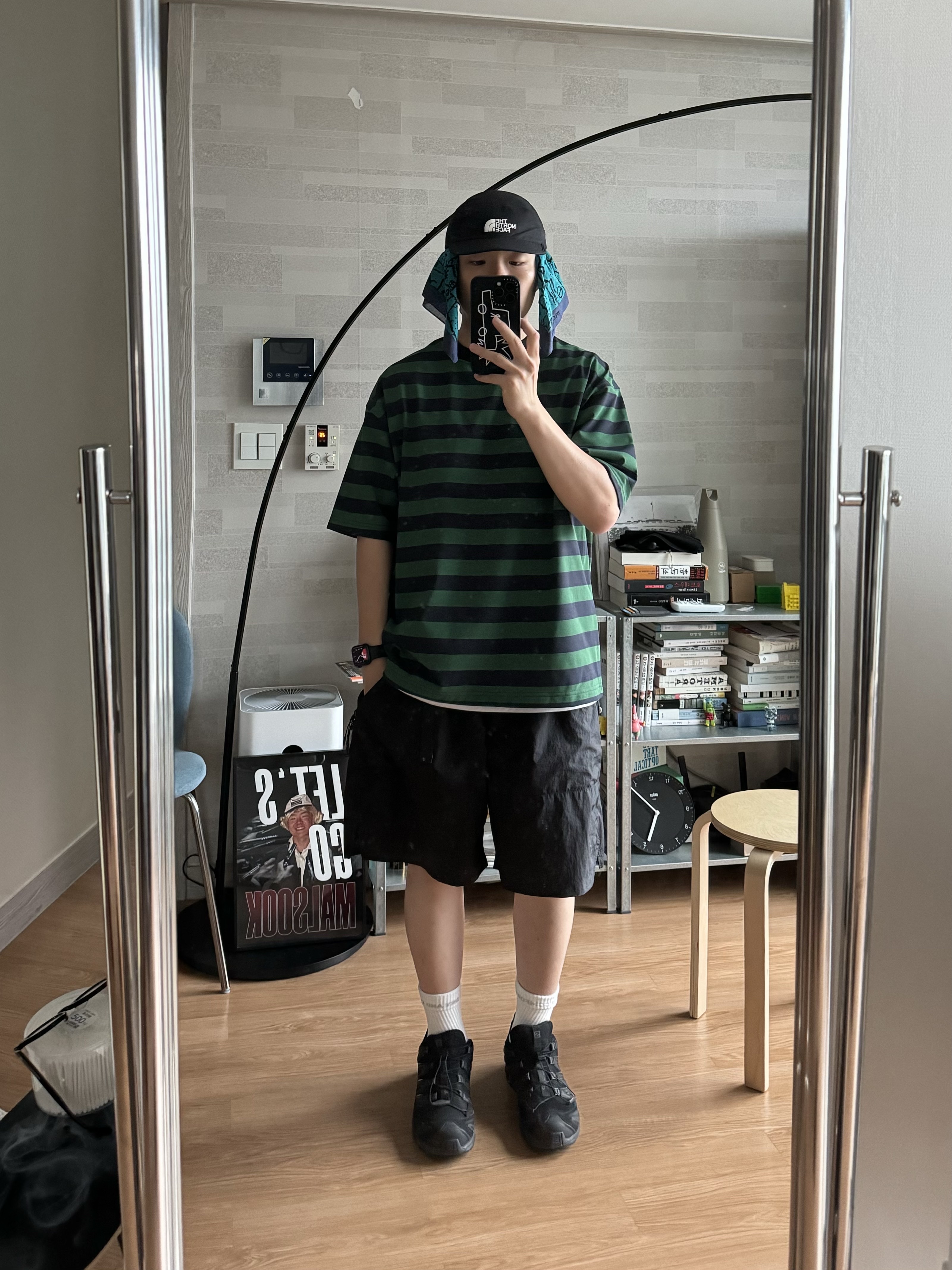 Salomon XA Pro 3D Black Magnet 착용 스타일 - 1