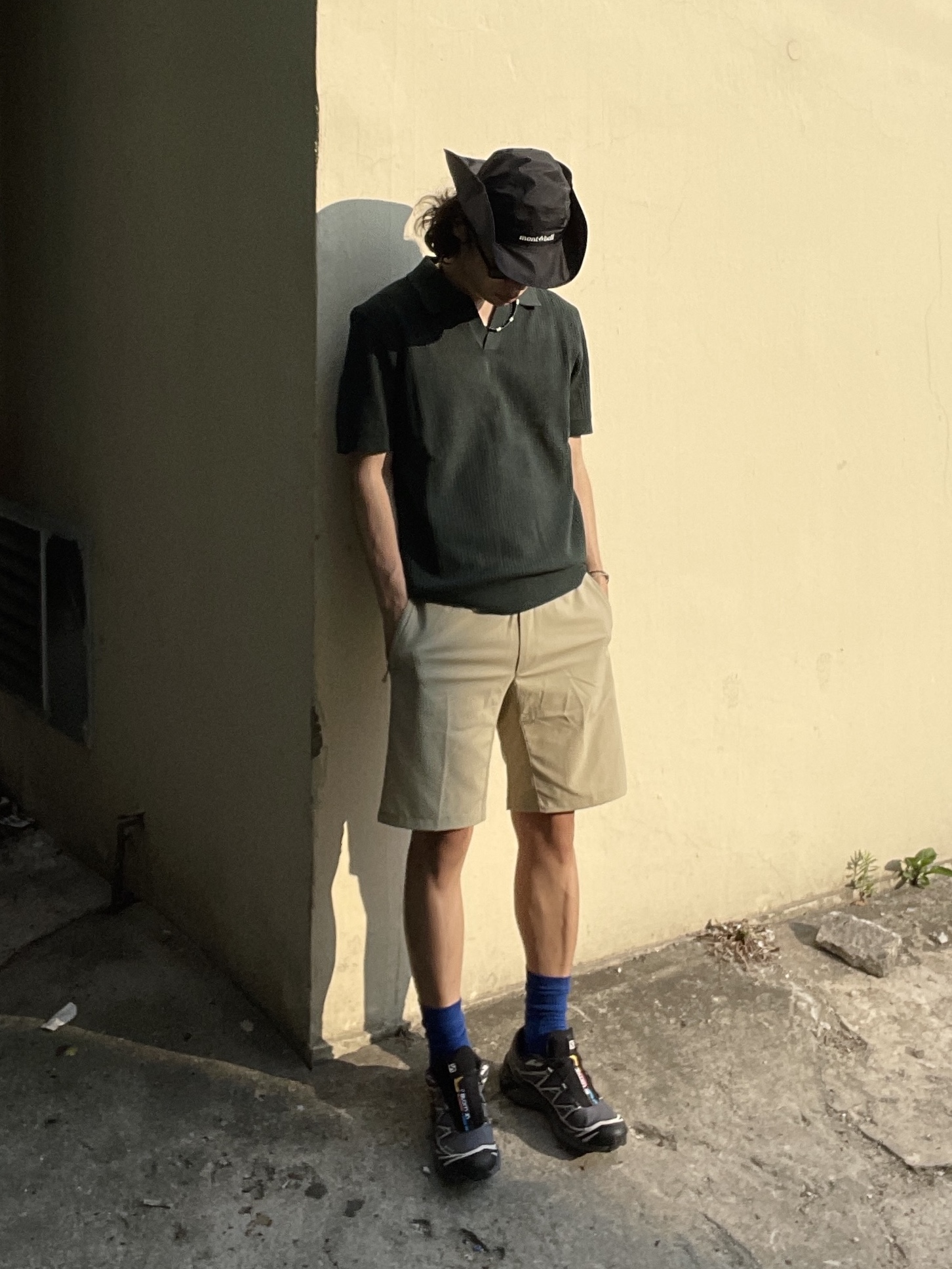 Salomon XT-6 Gore-Tex Black Ebony 착용 스타일 - 1